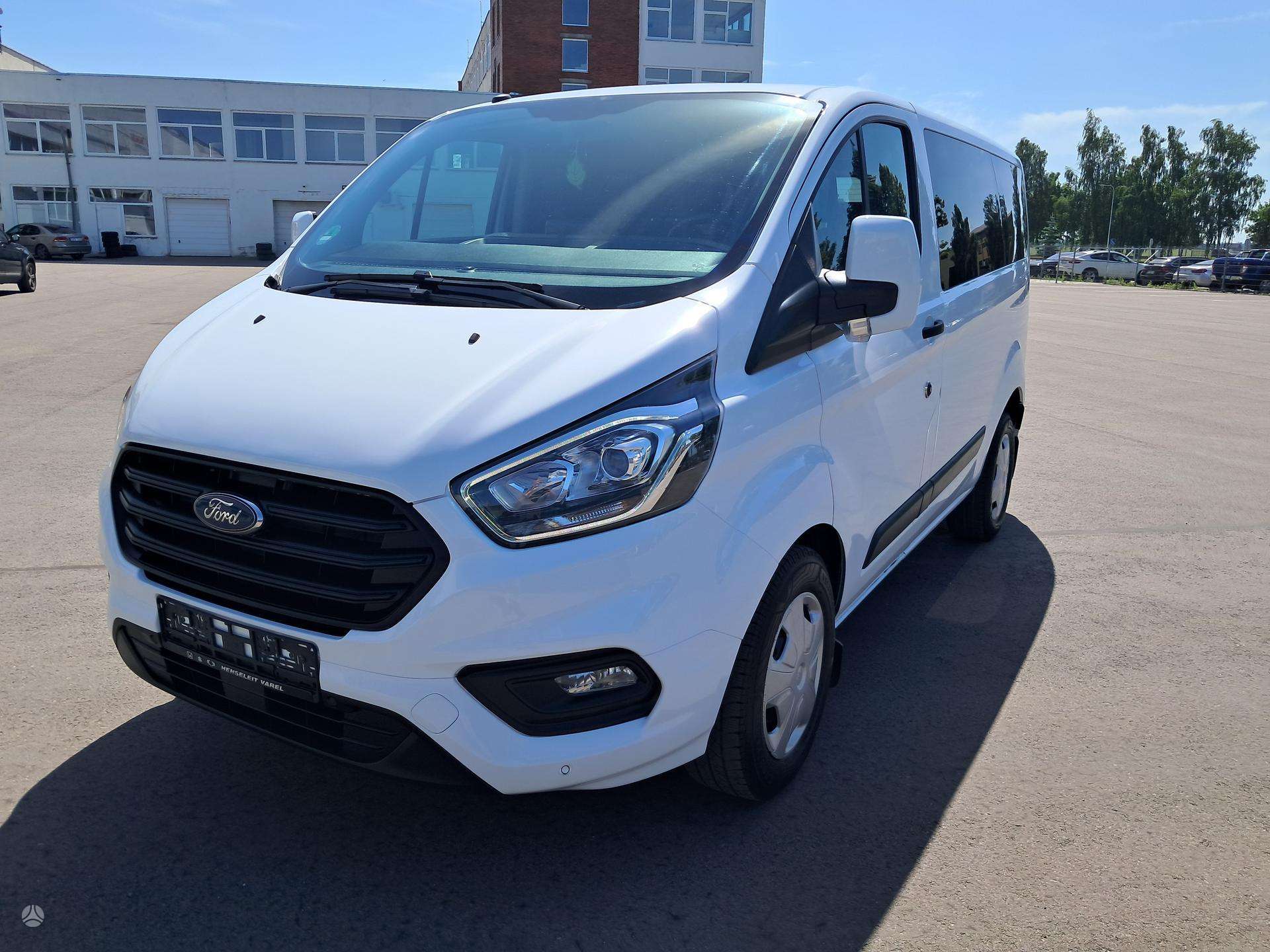 Ford Transit Custom.