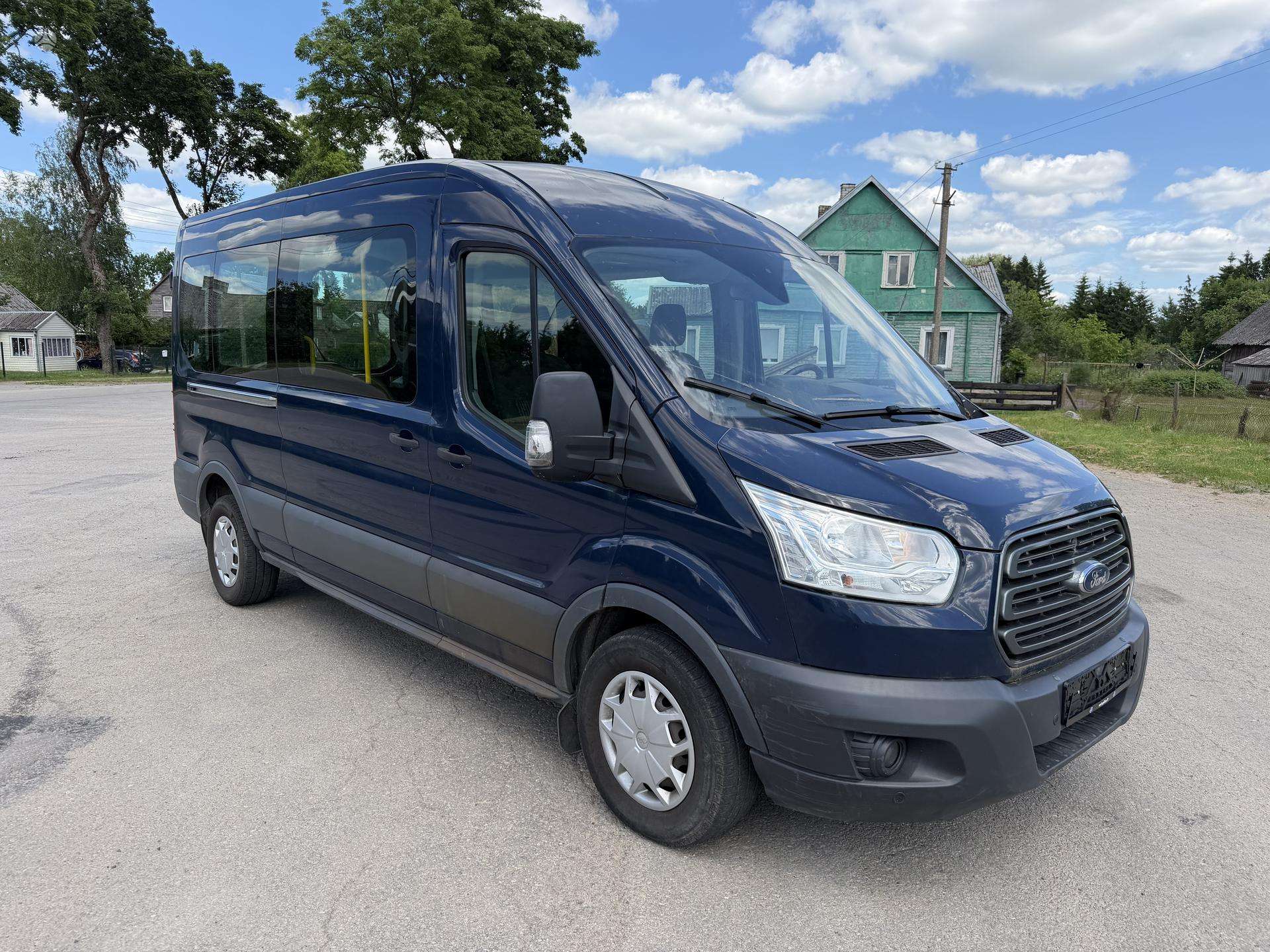Ford Transit.