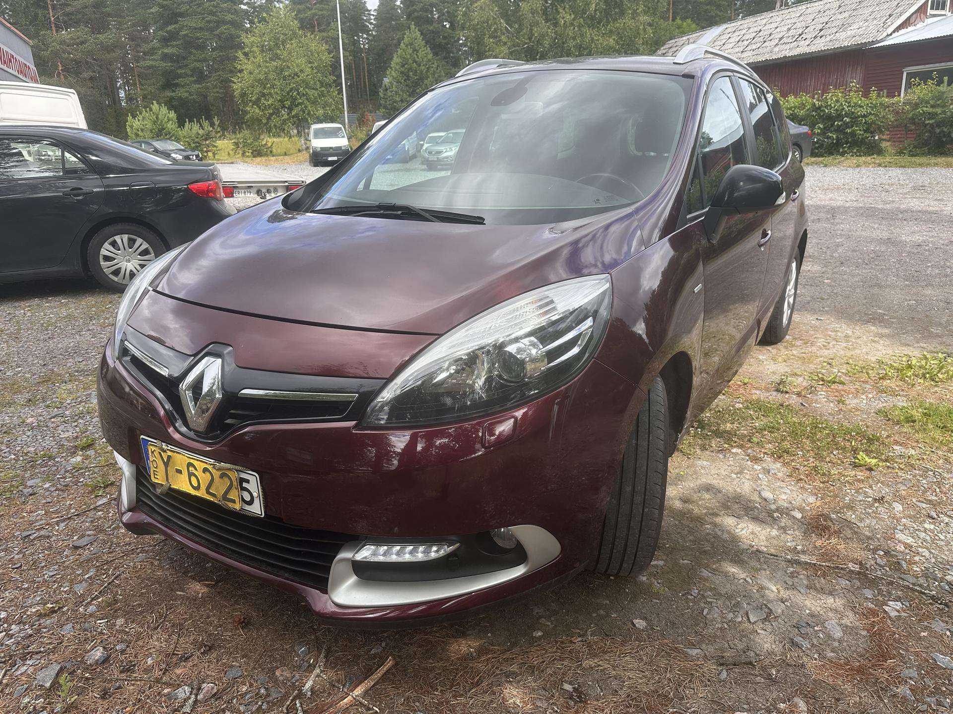 Renault Grand Scenic.