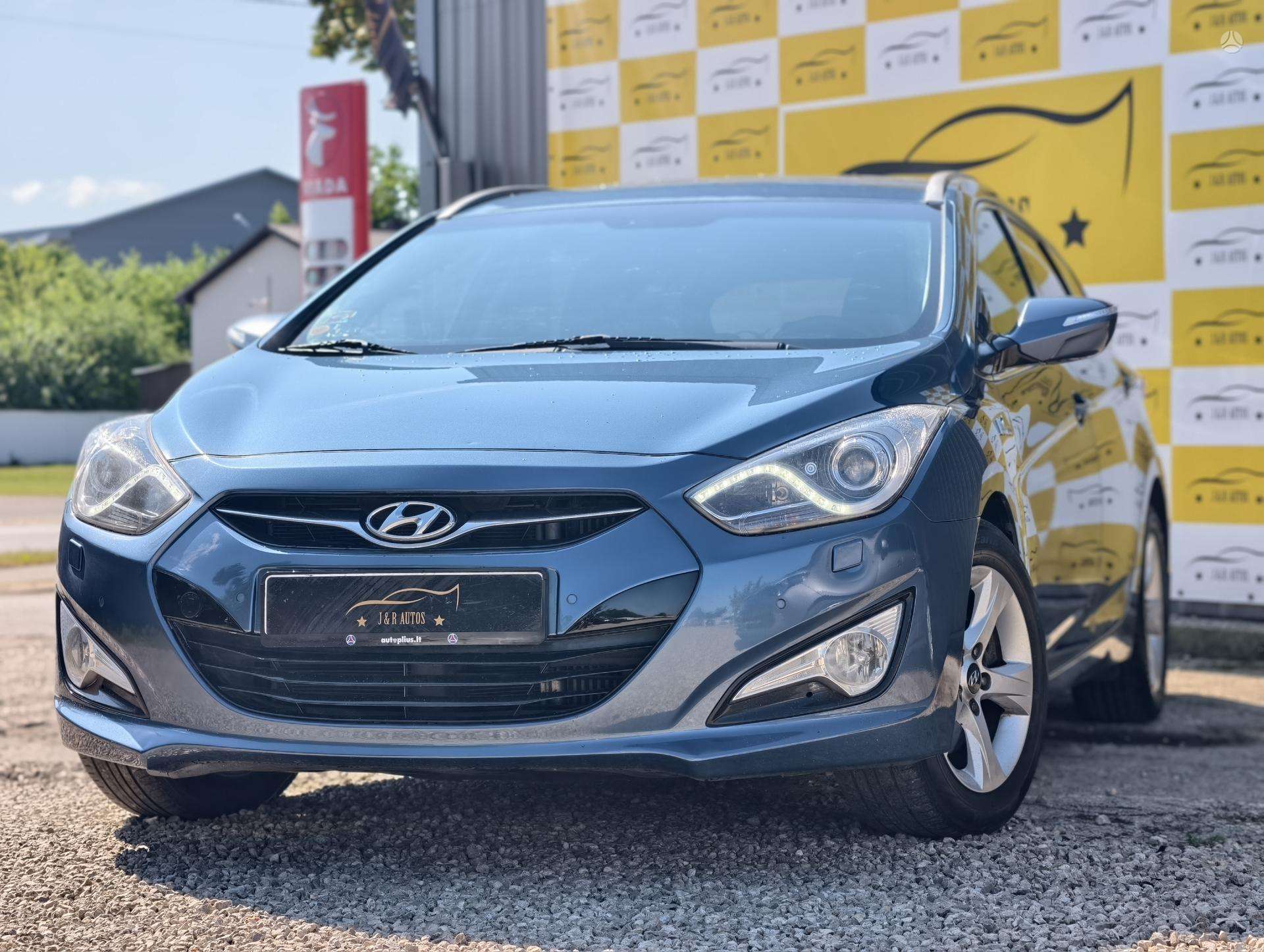 Hyundai i40.