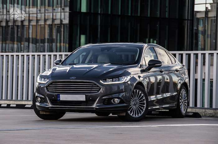 Ford Mondeo.