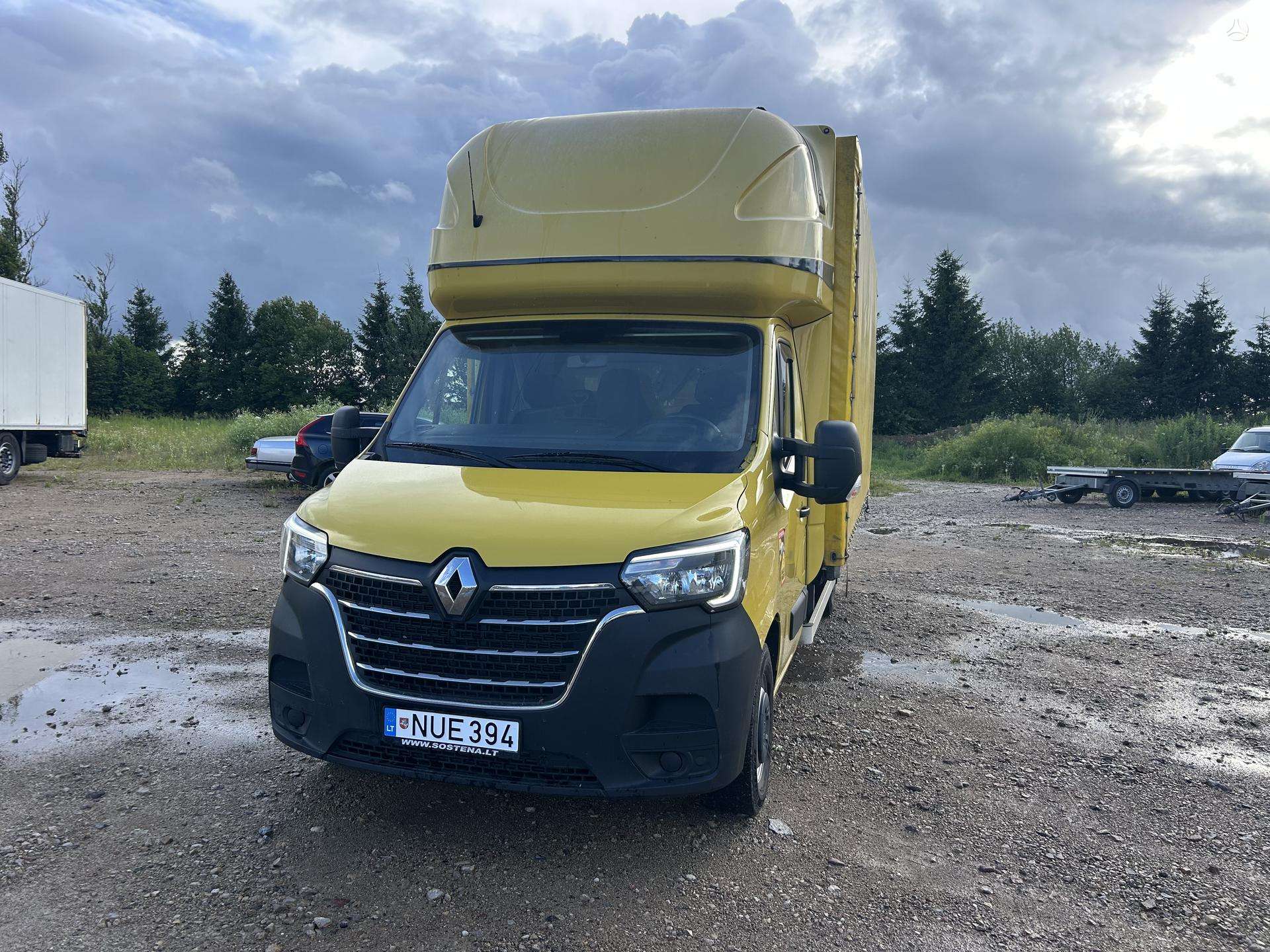 Renault Master.
