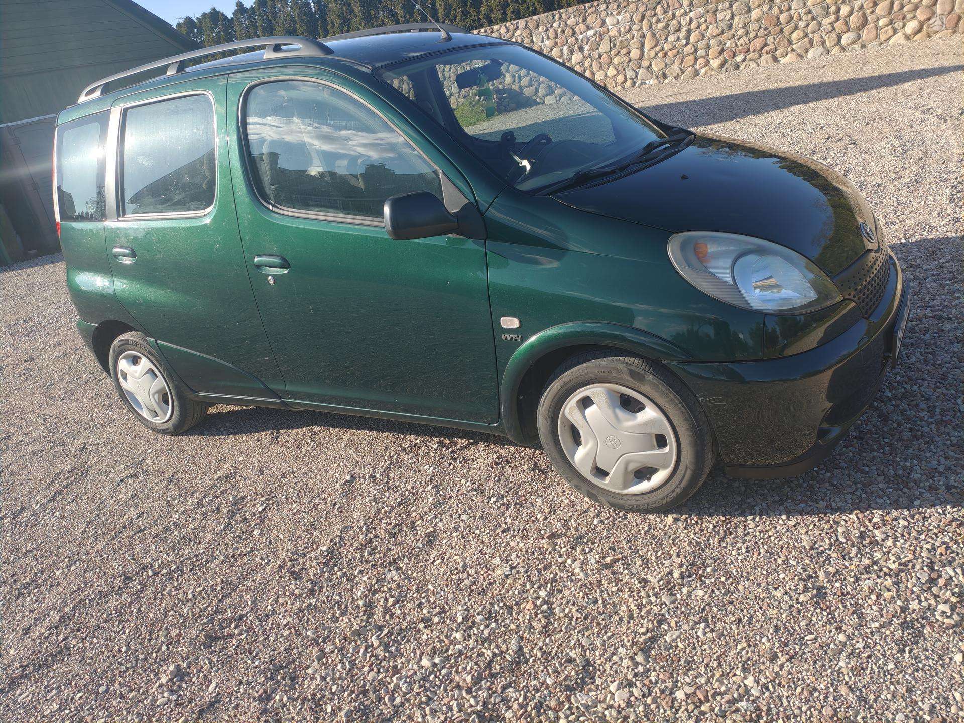 Toyota Yaris Verso