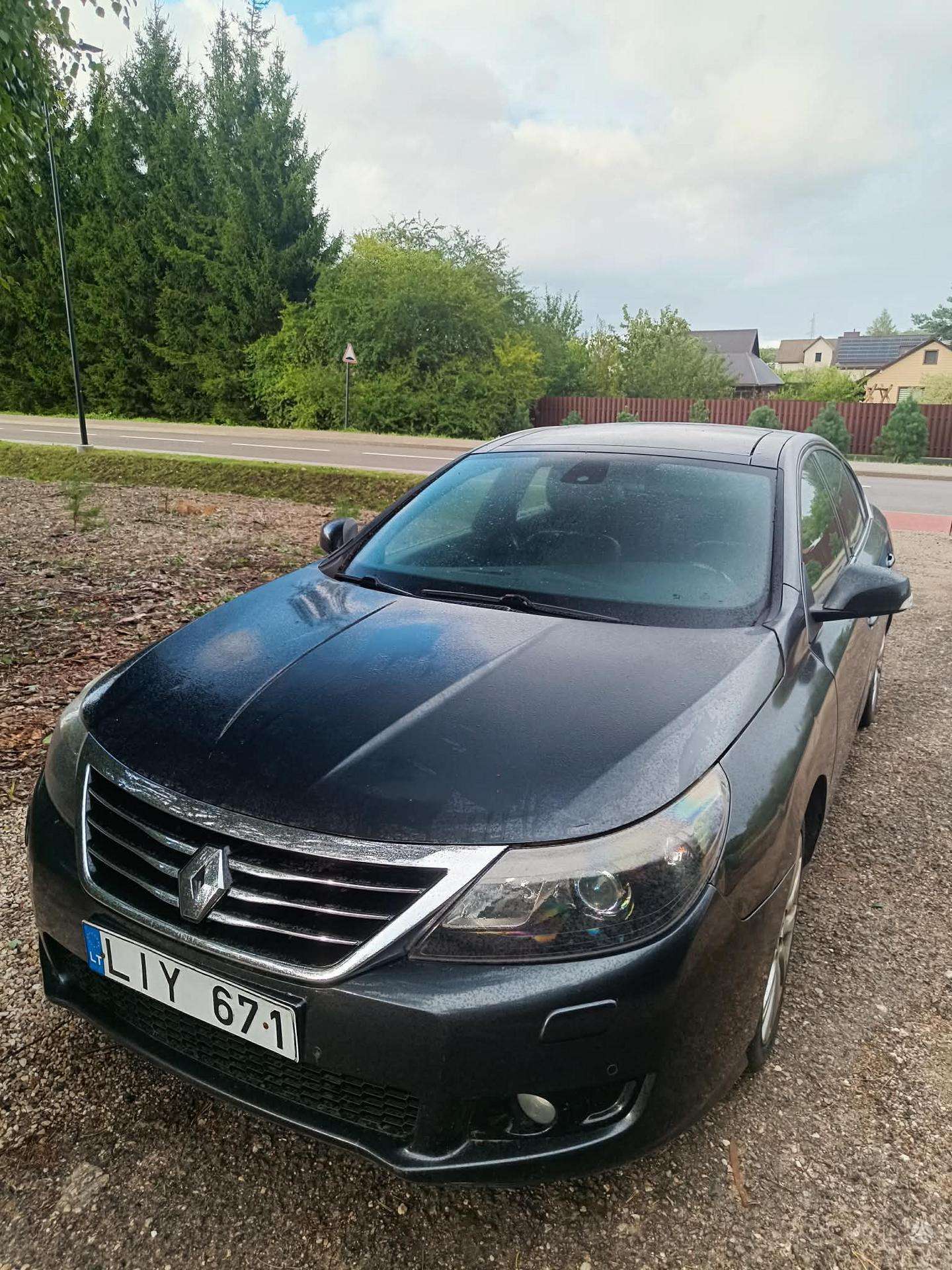 Renault Latitude