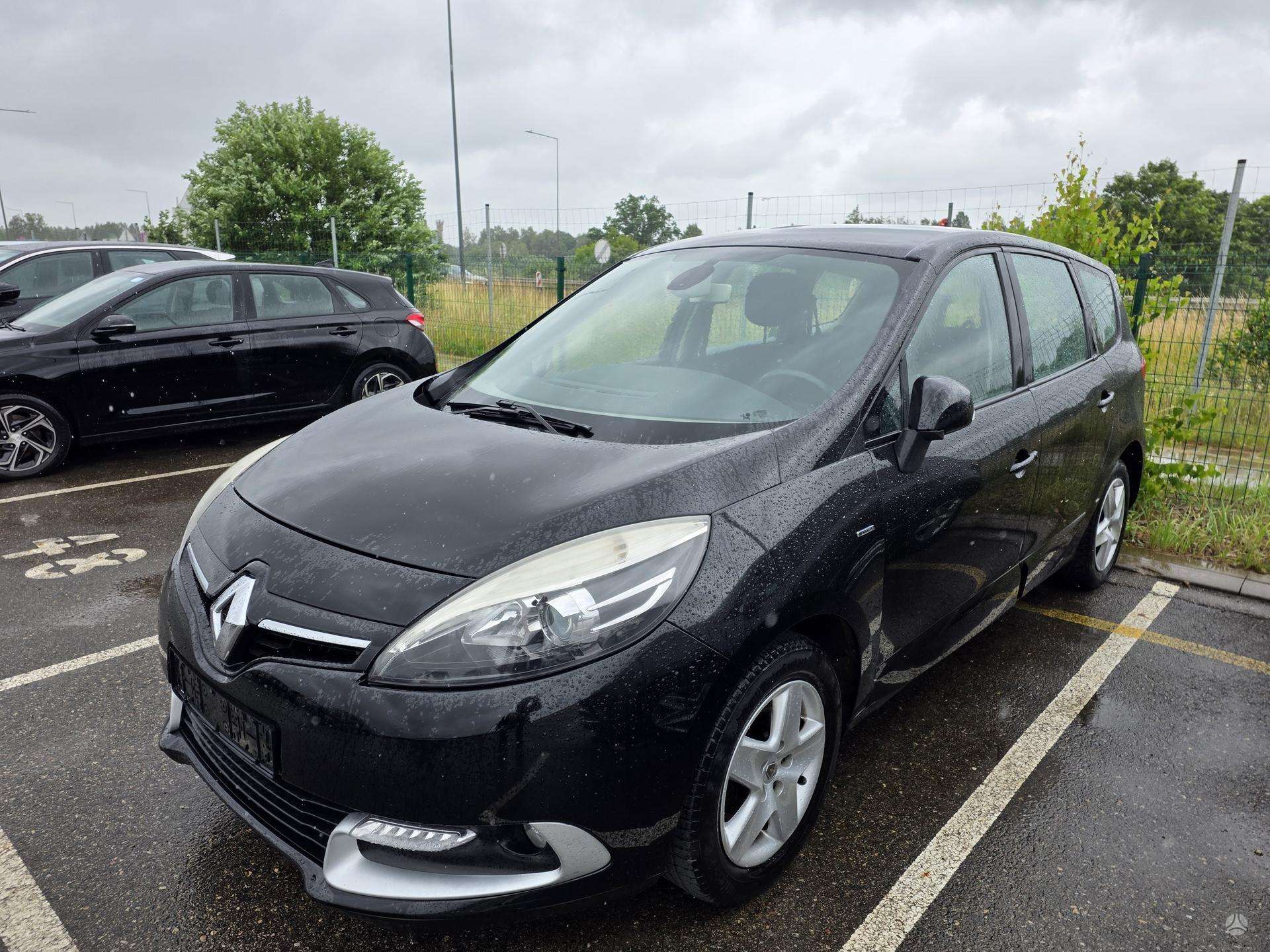 Renault Grand Scenic.