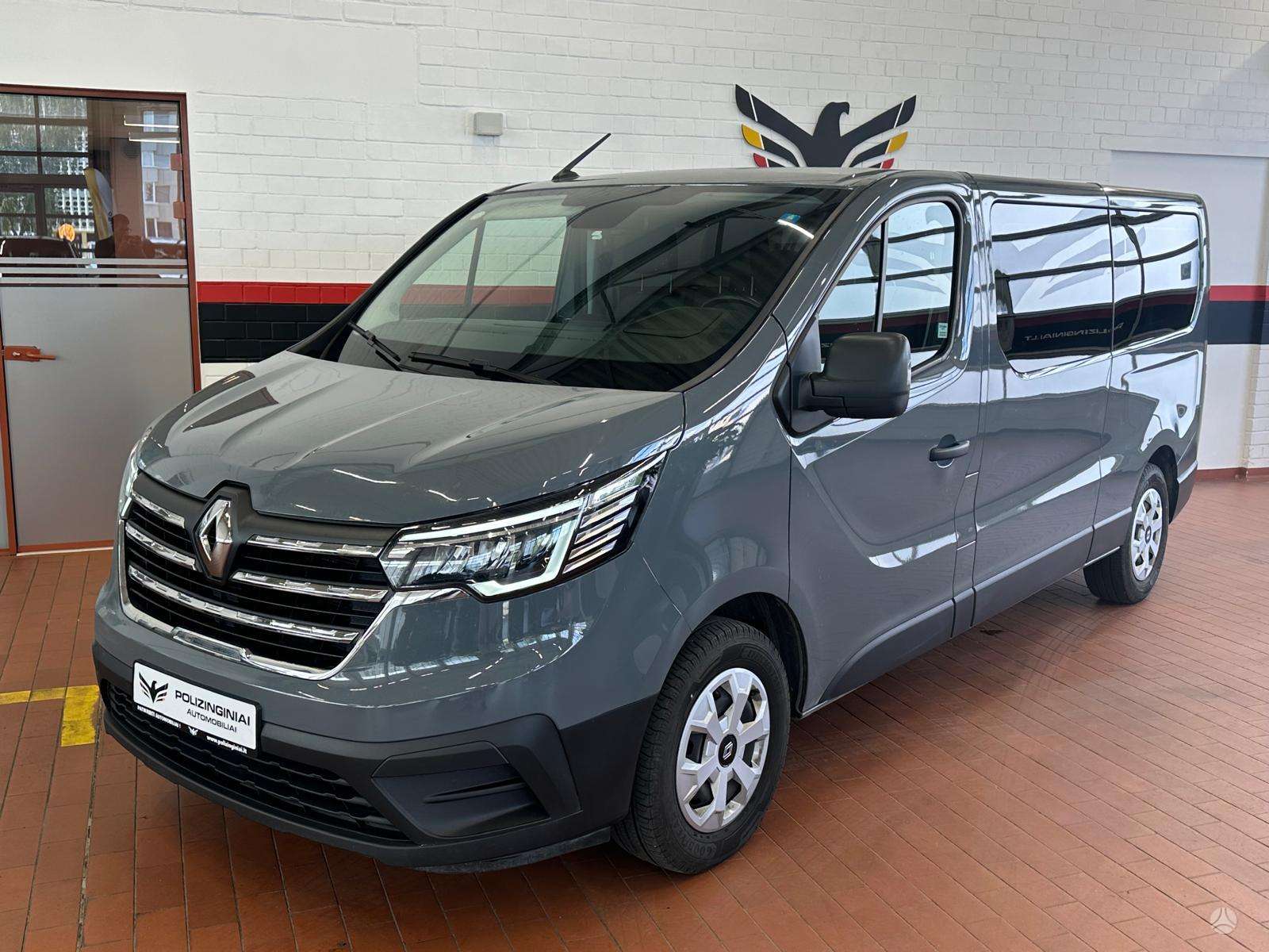Renault Trafic.