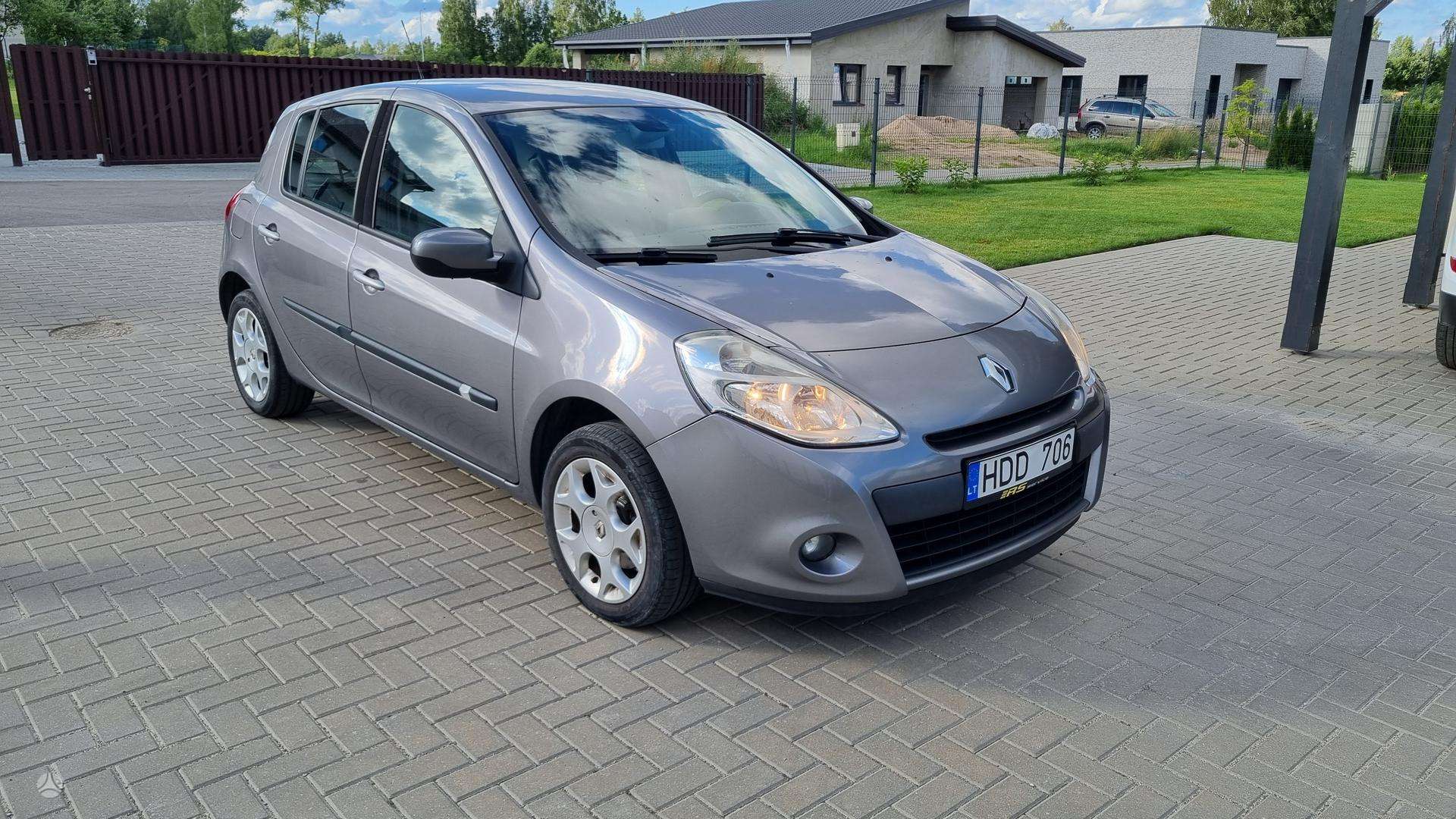 Renault Clio.