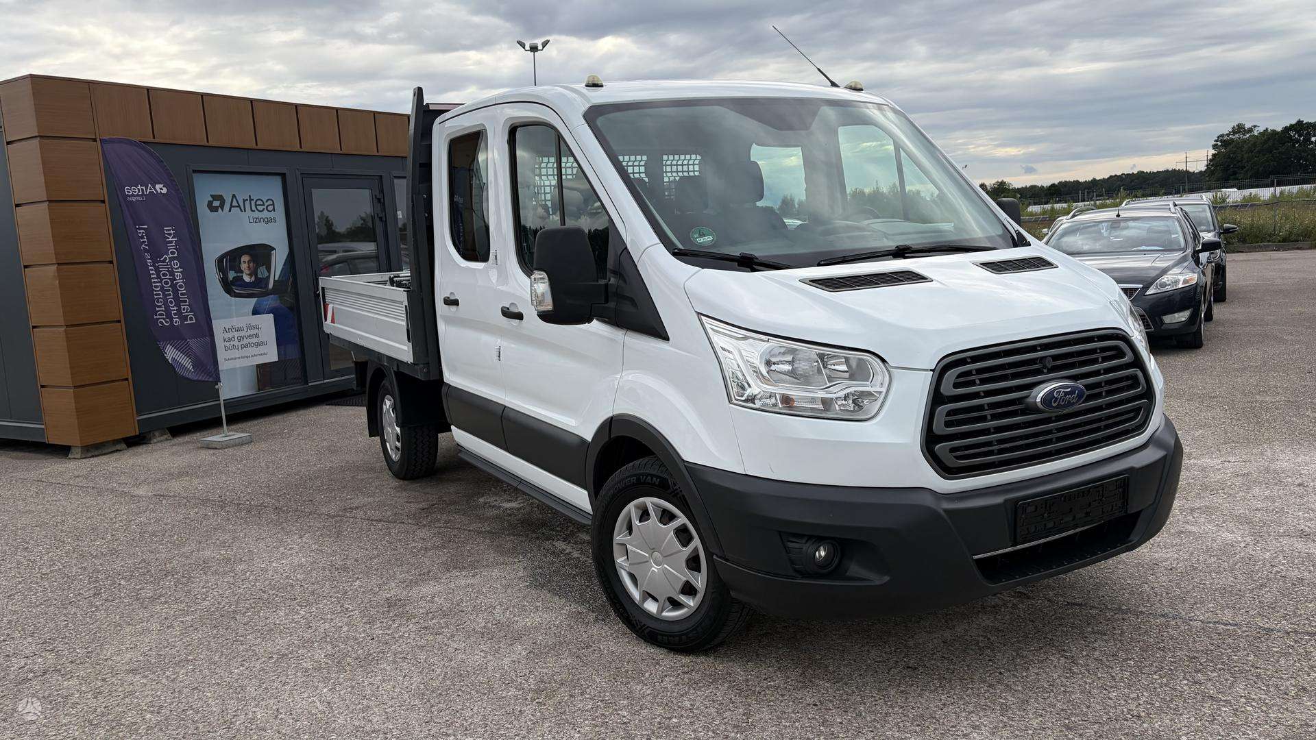 Ford Transit.