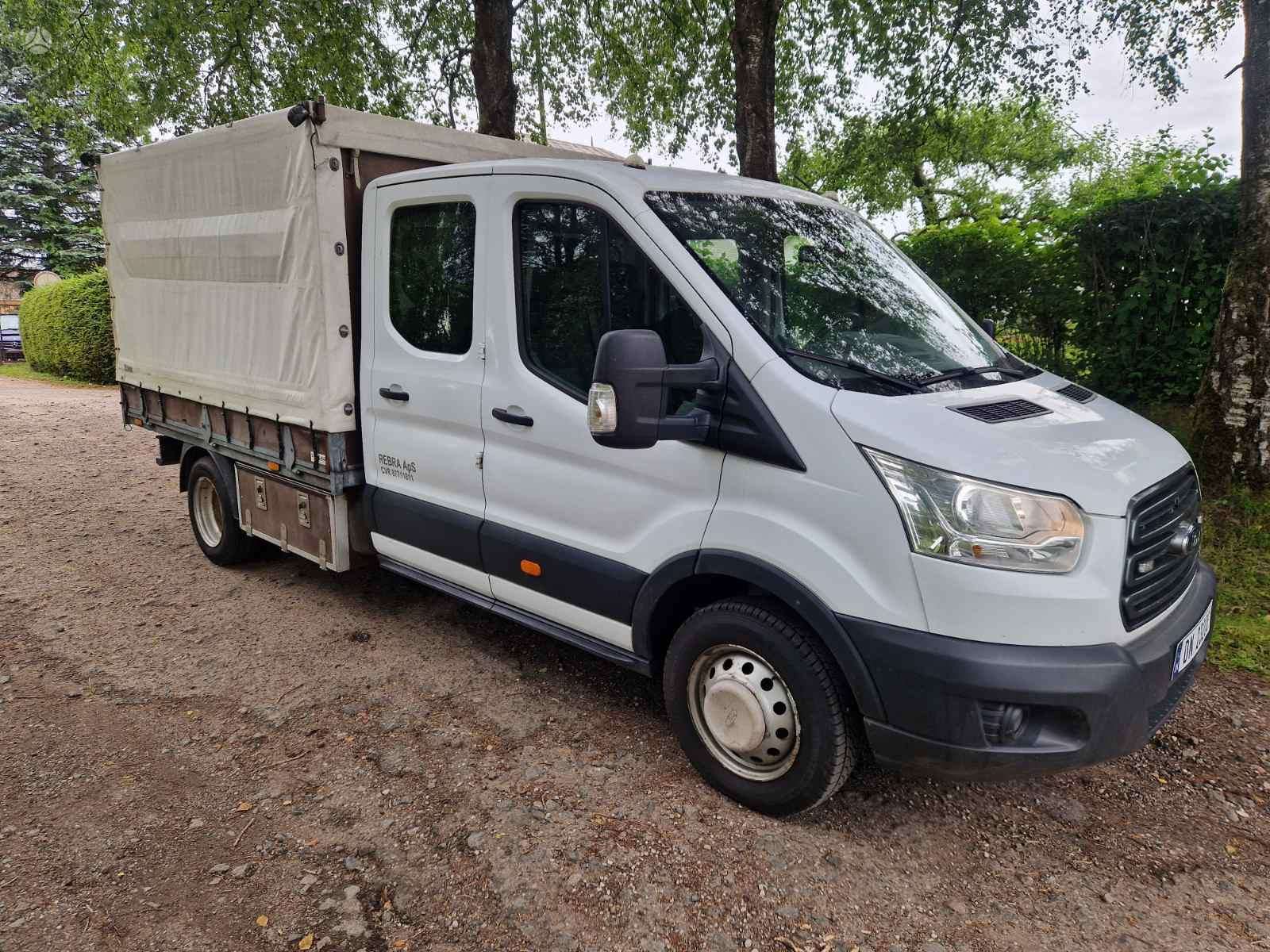 Ford Transit.