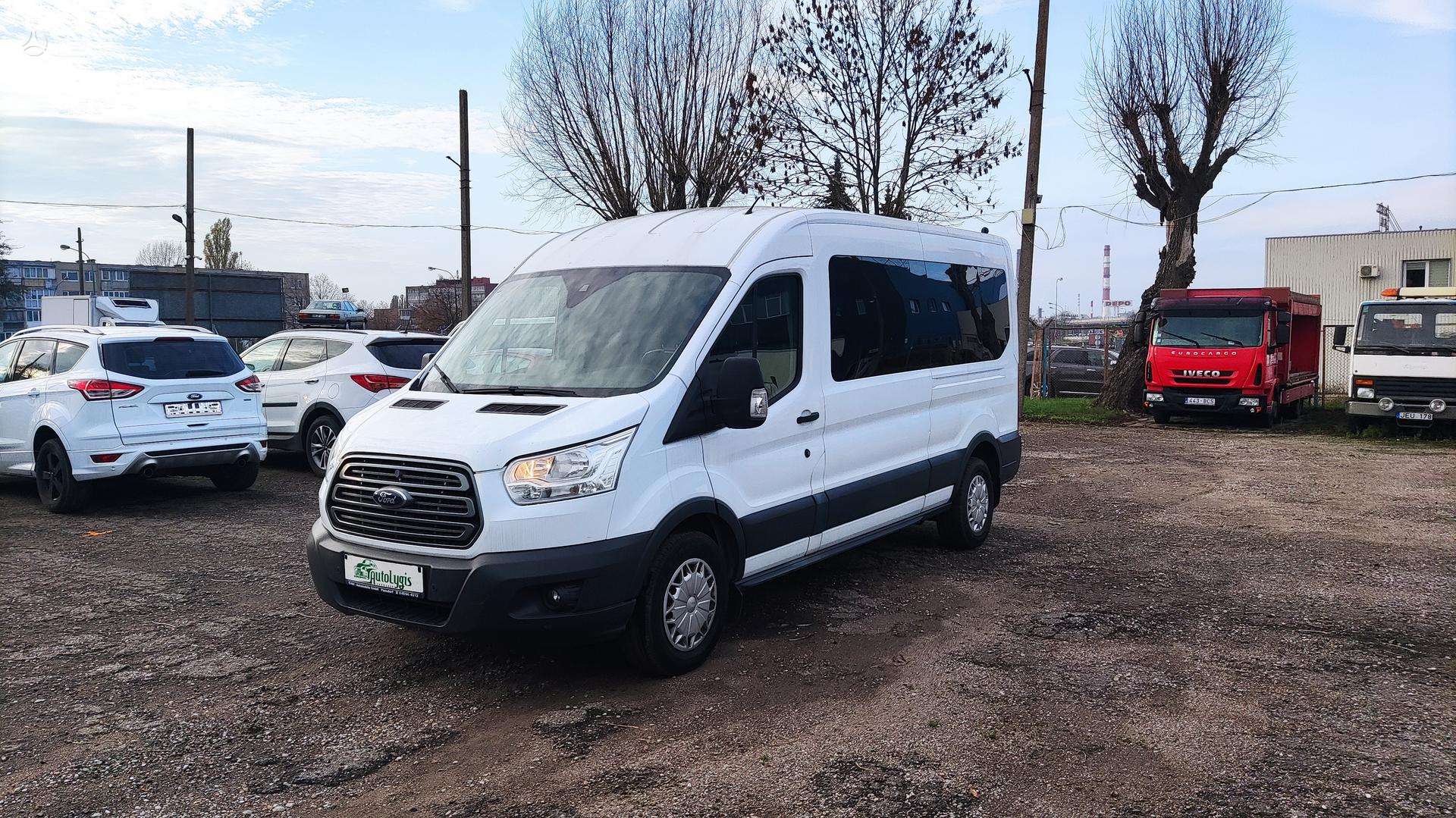 Ford Transit.