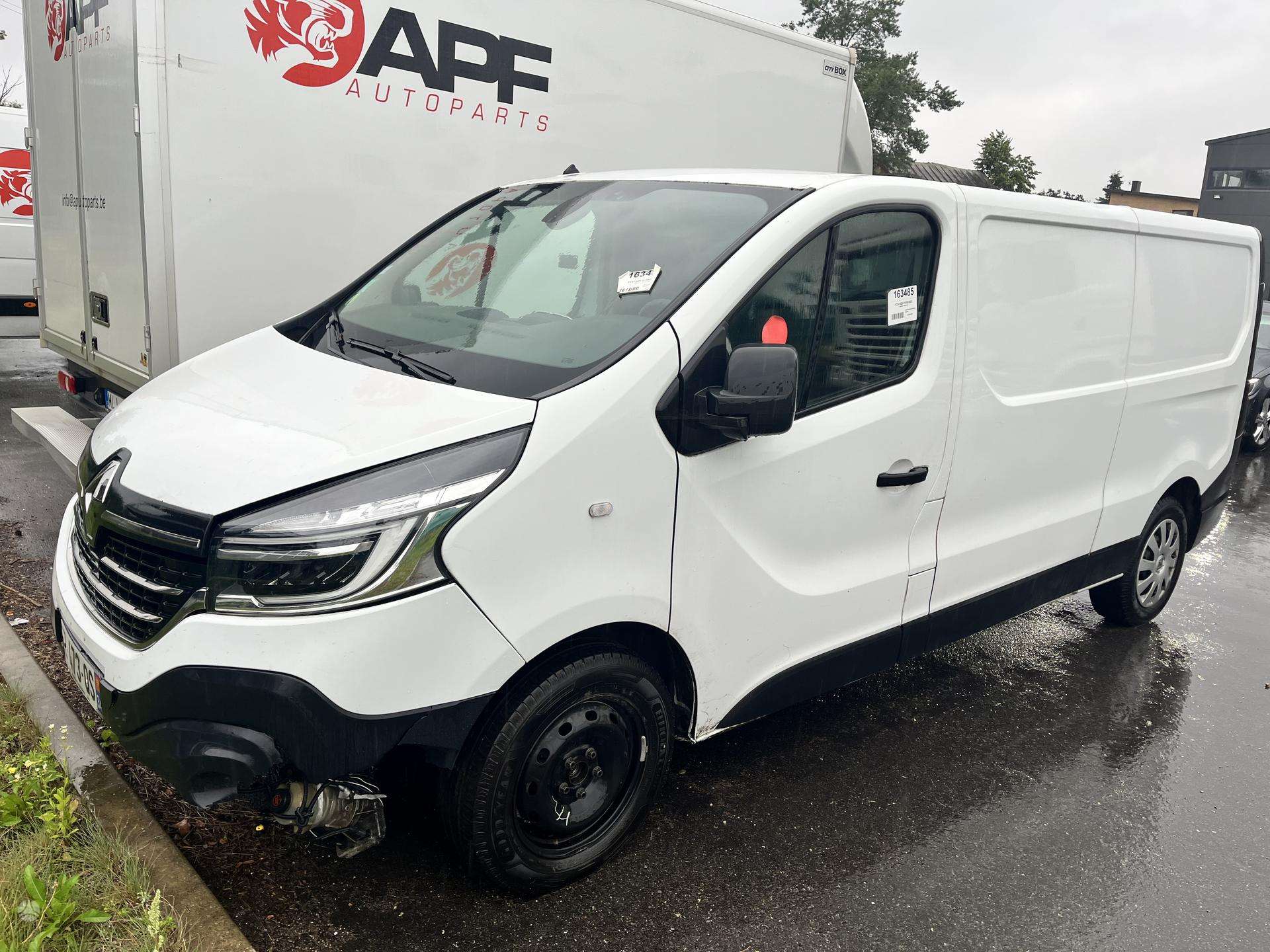 Renault Trafic.