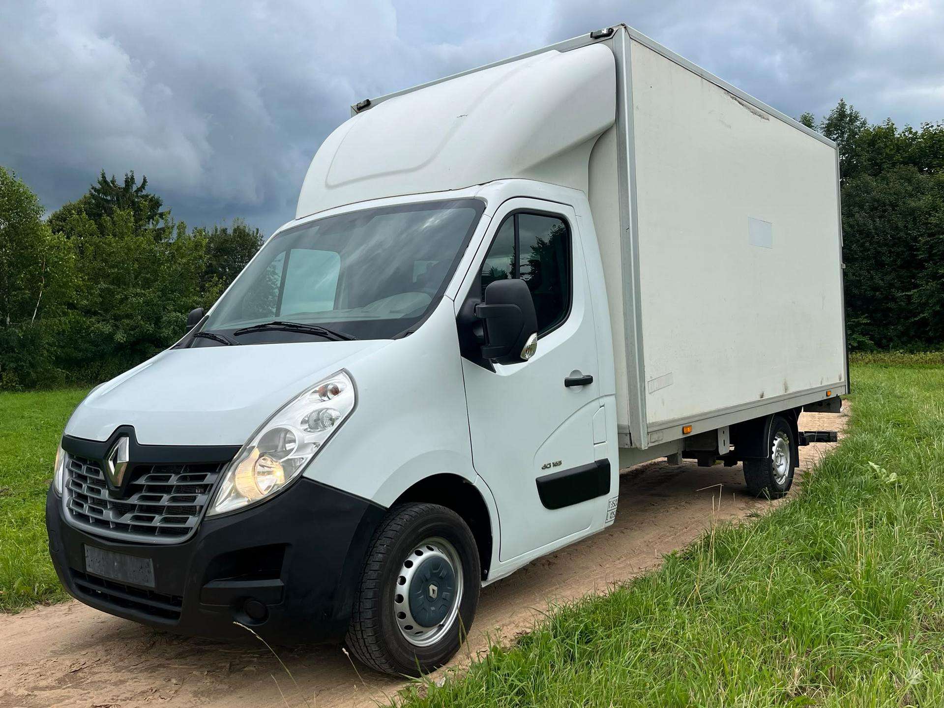 Renault Master.