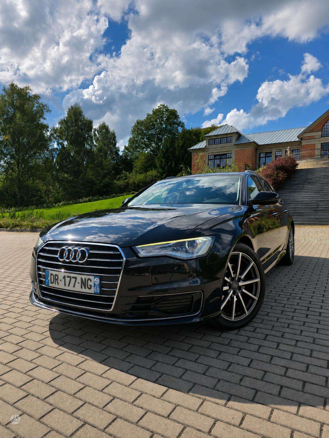 Audi A6.