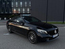 Mercedes-Benz C300.