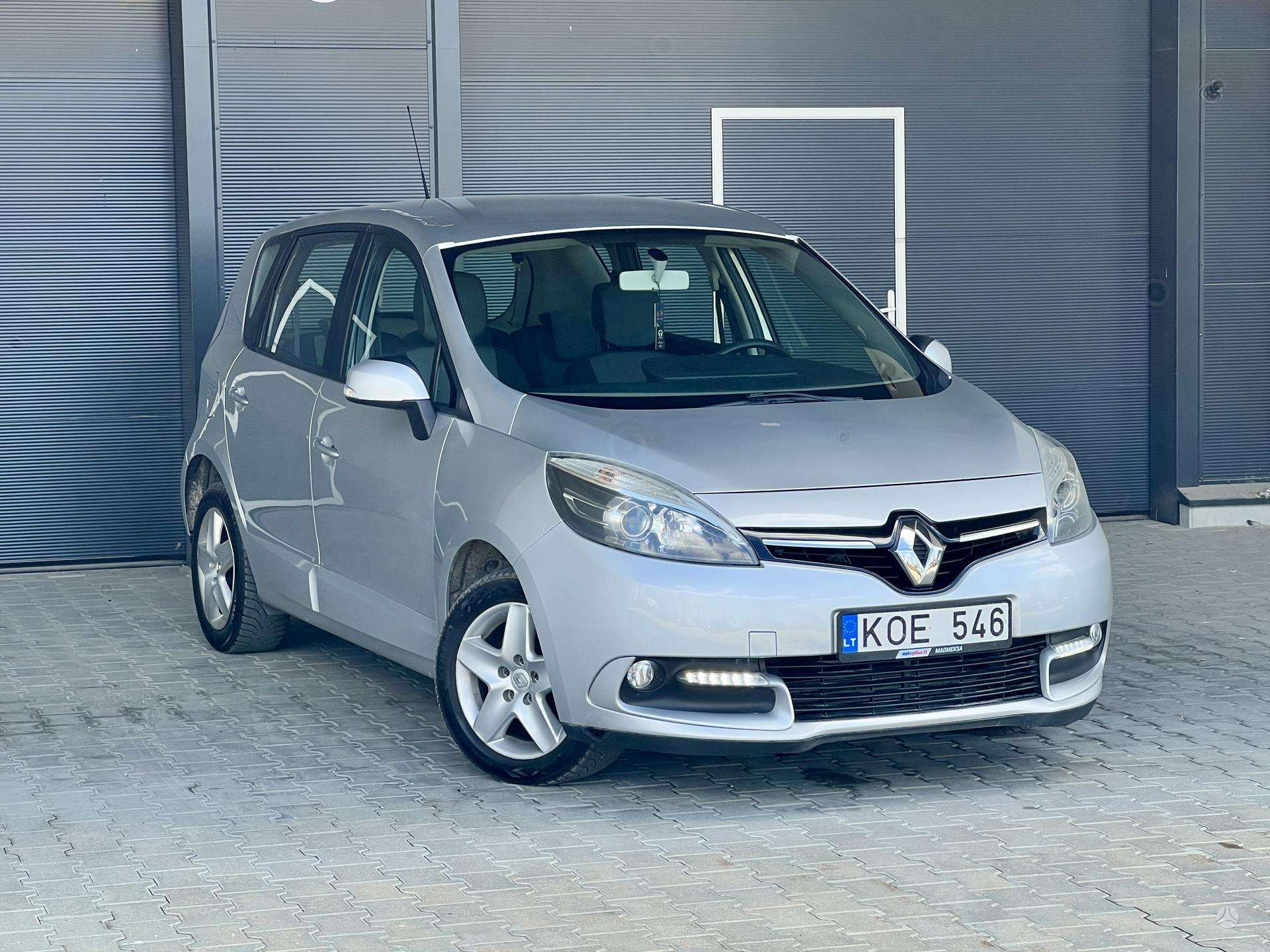 Renault Scenic.