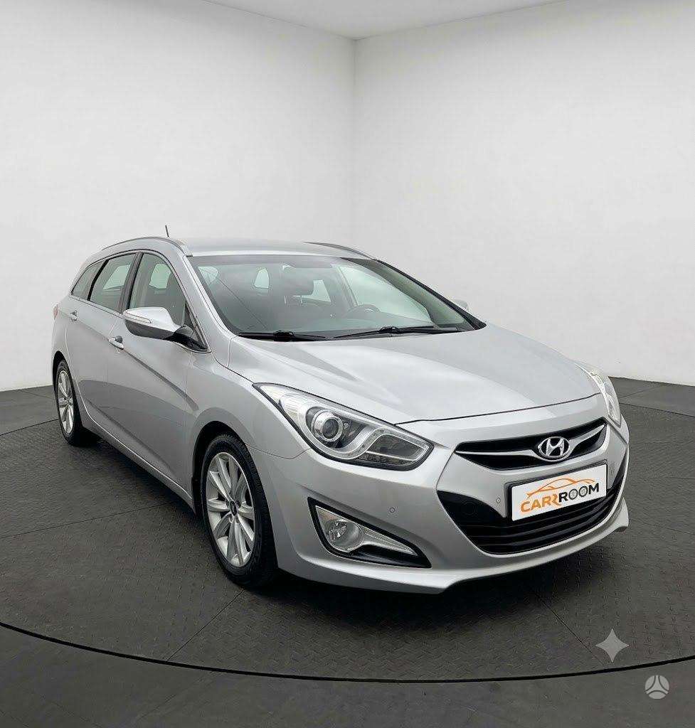 Hyundai i40.