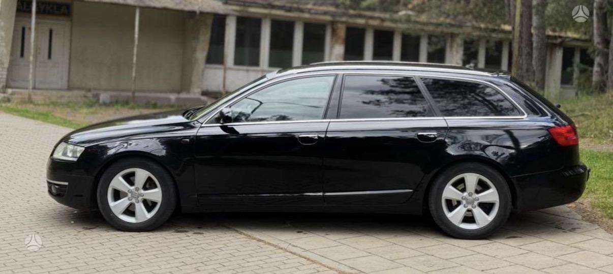 Audi A6.