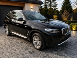 BMW X3.