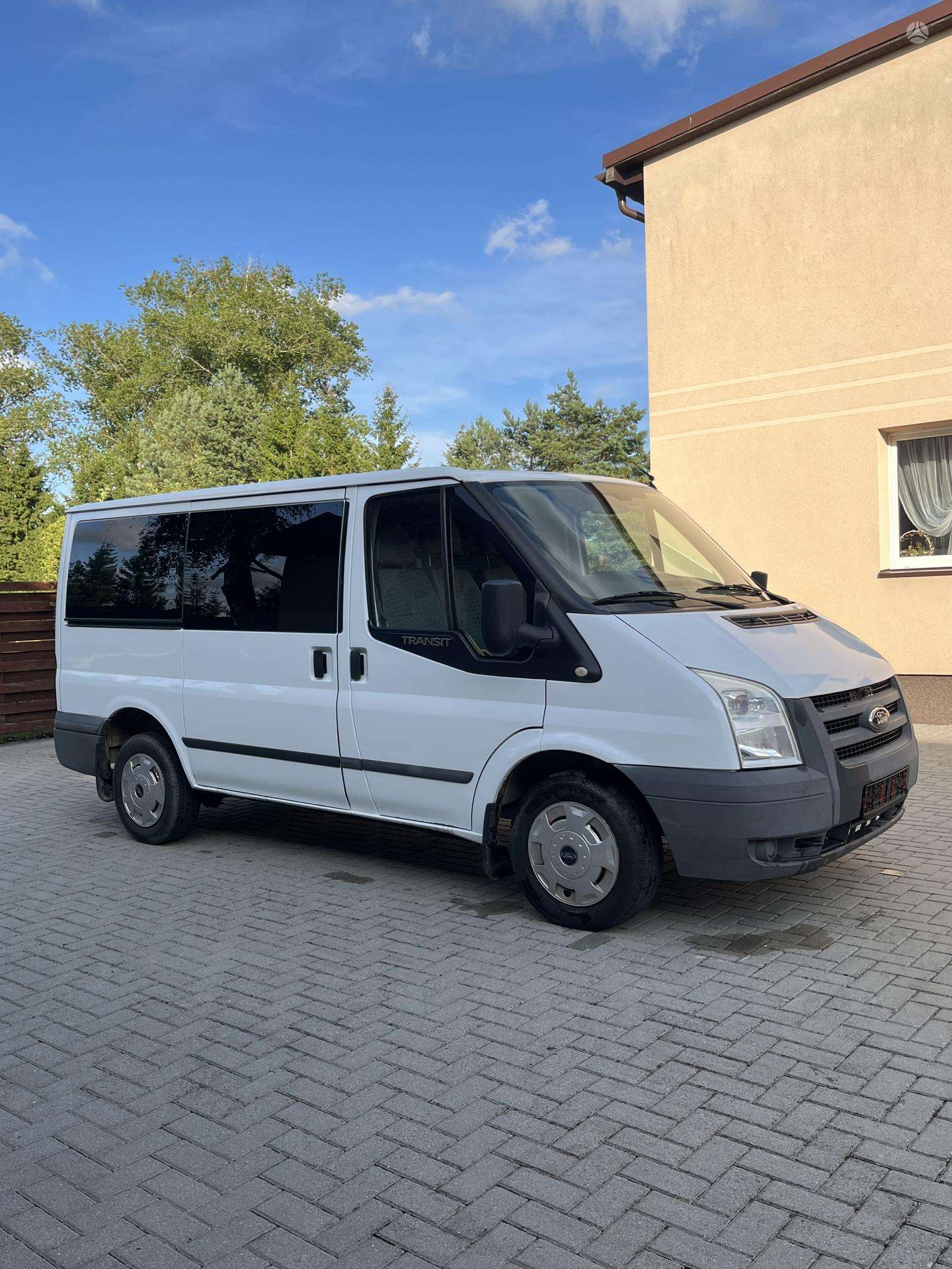 Ford Transit.