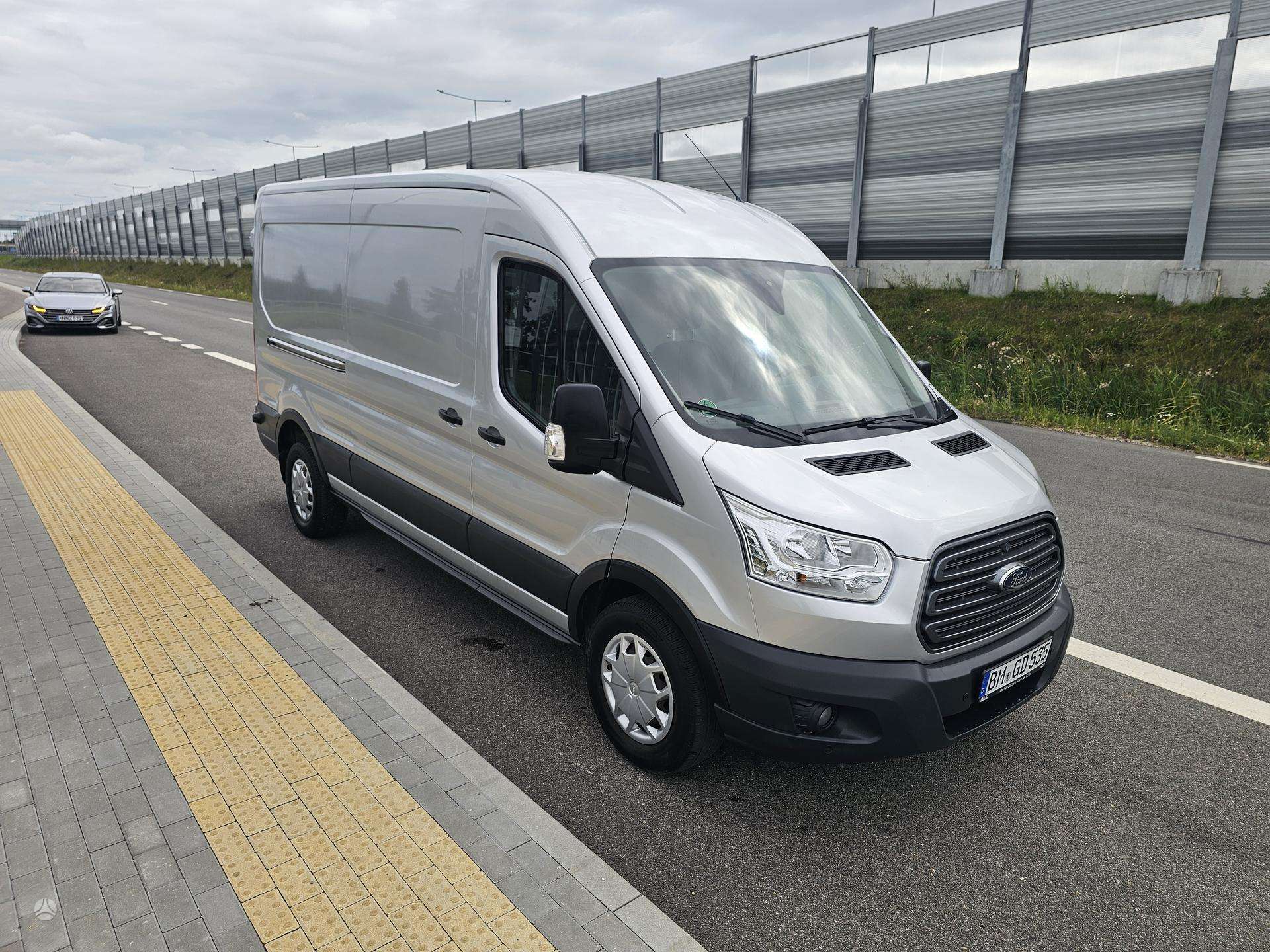 Ford Transit.