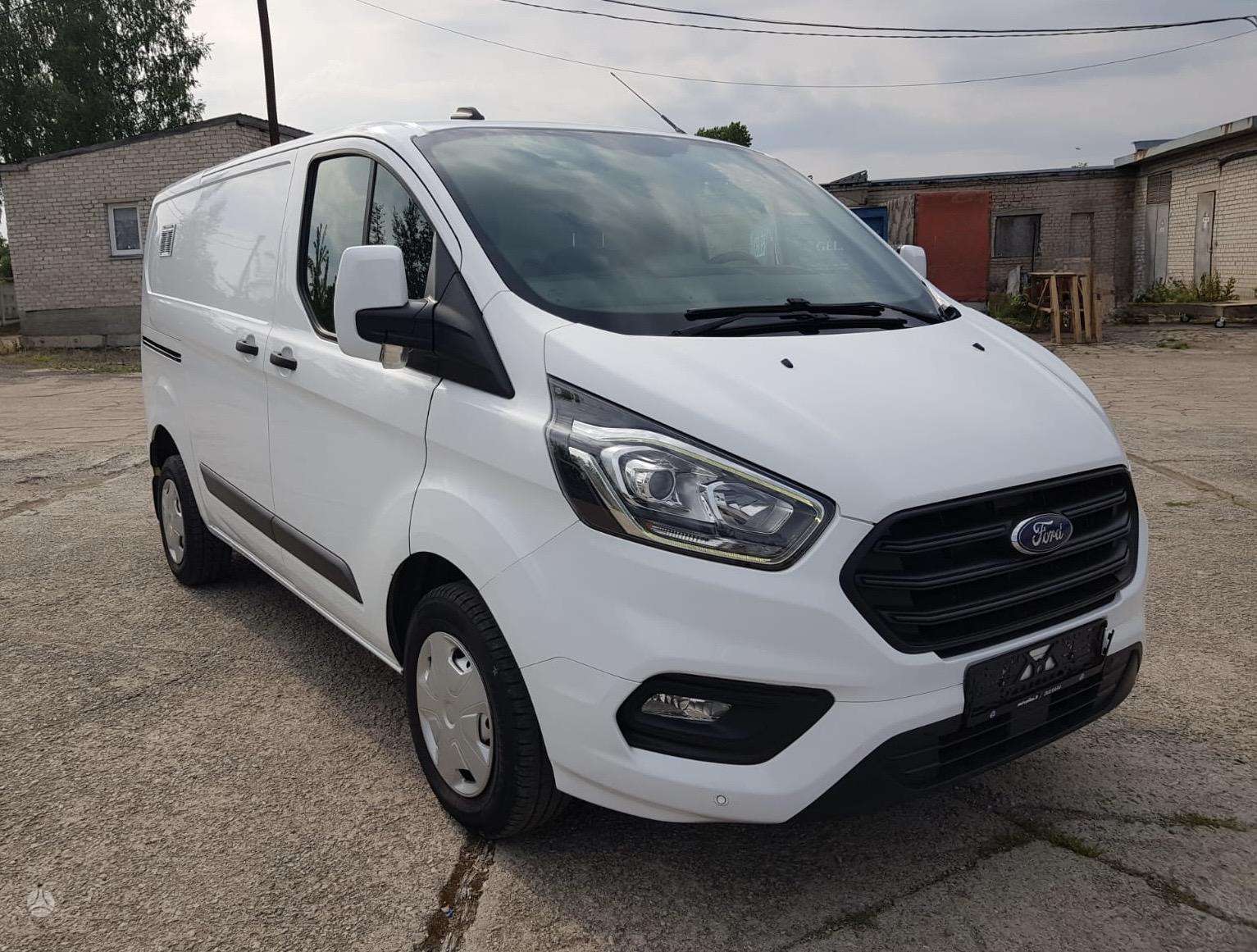 Ford Transit Custom.