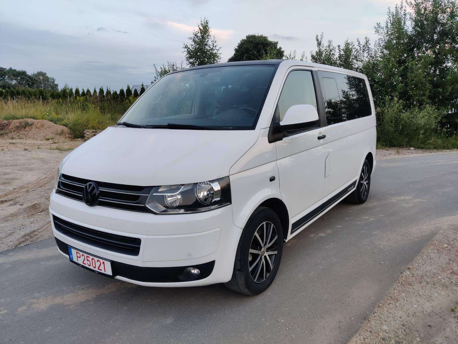 Volkswagen Multivan.