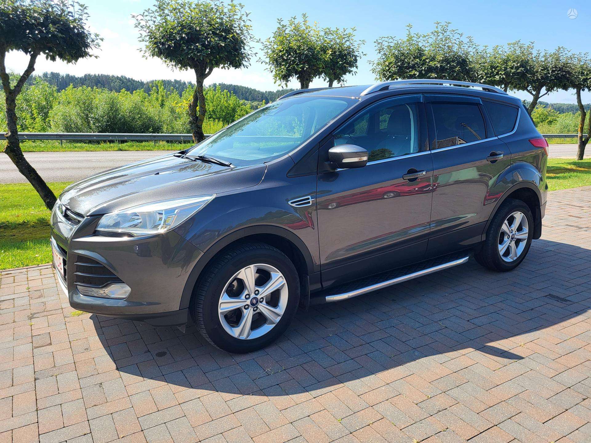 Ford Kuga.