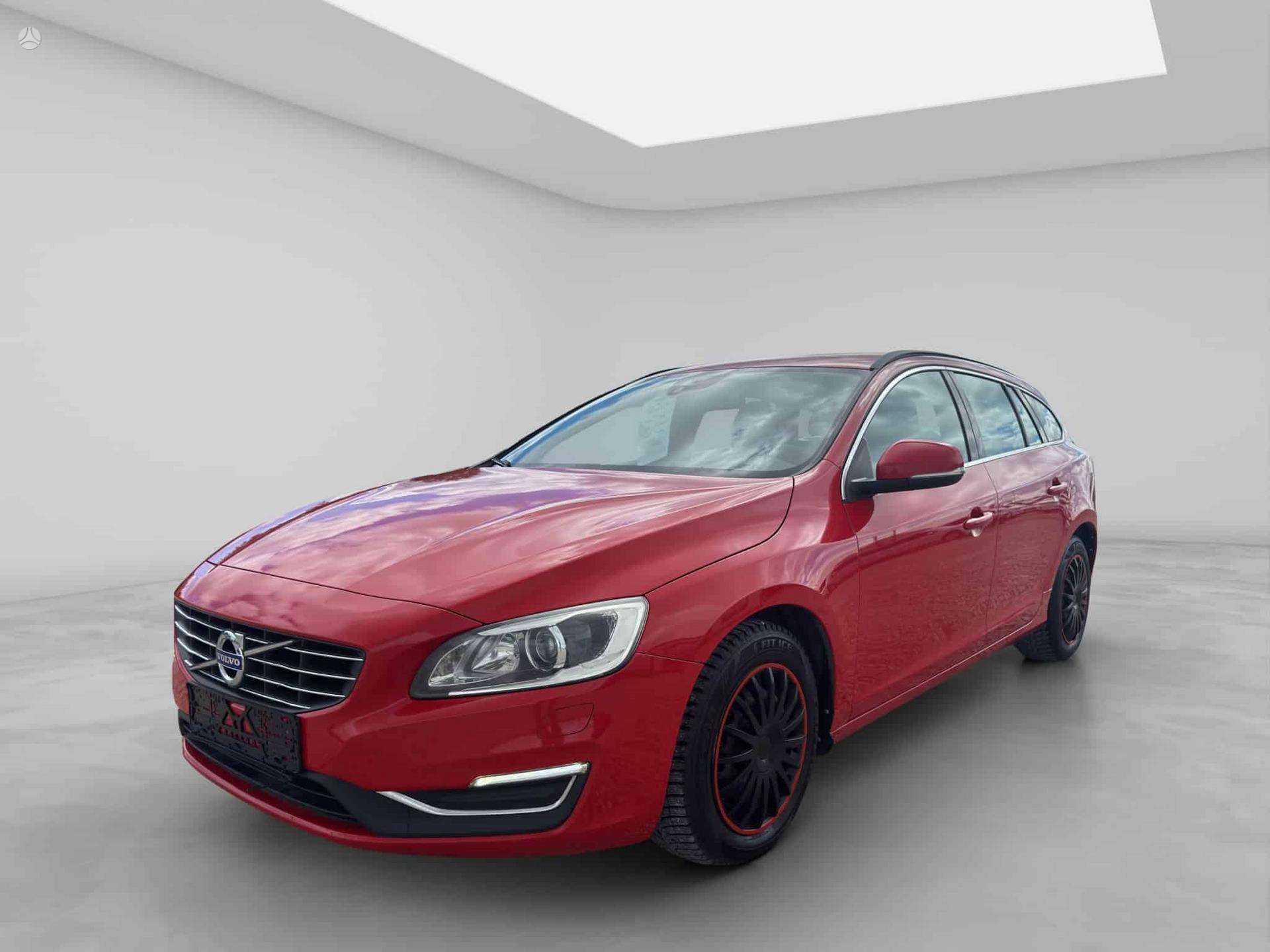 Volvo V60.