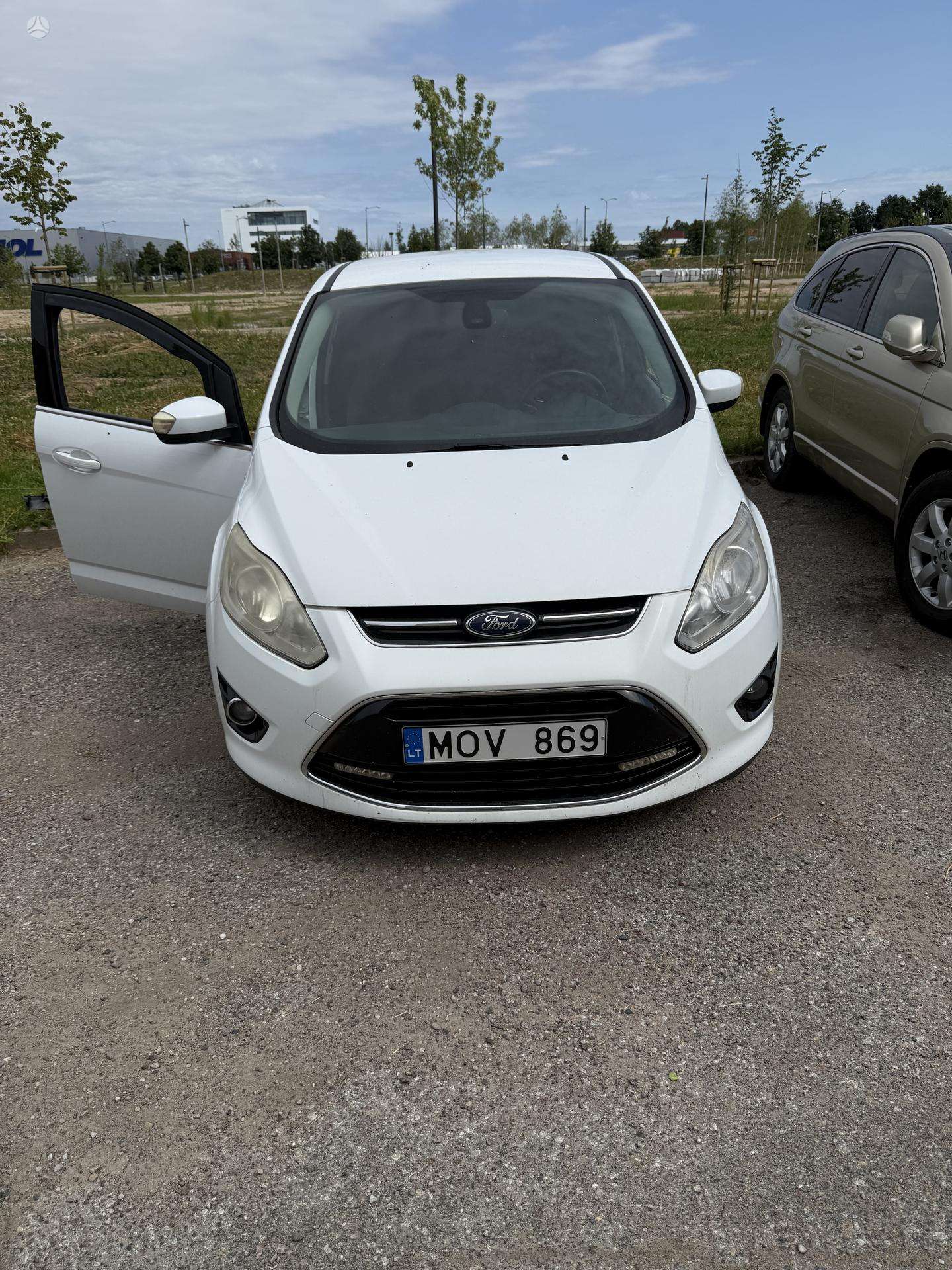 Ford C-MAX.