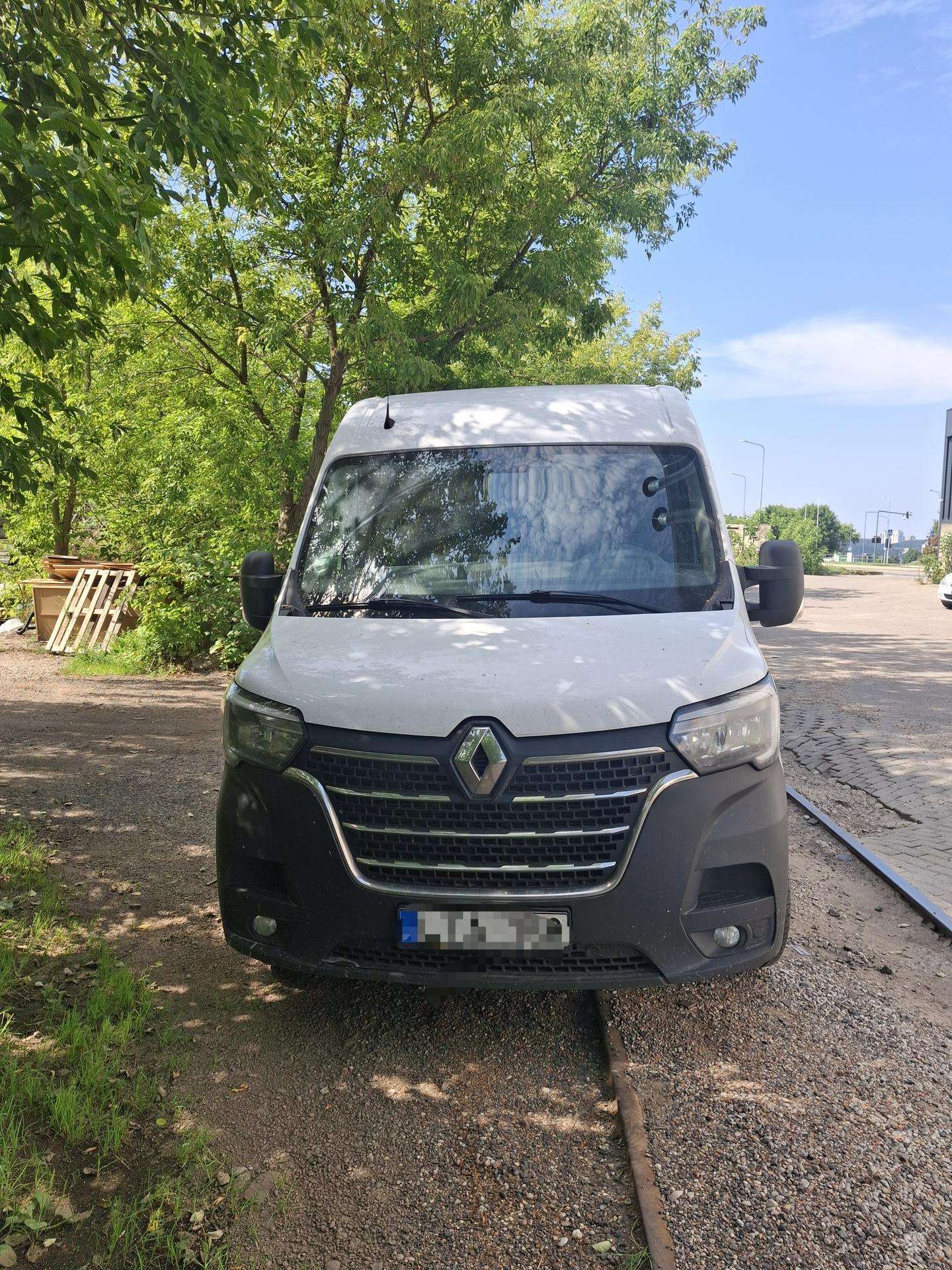 Renault Master.