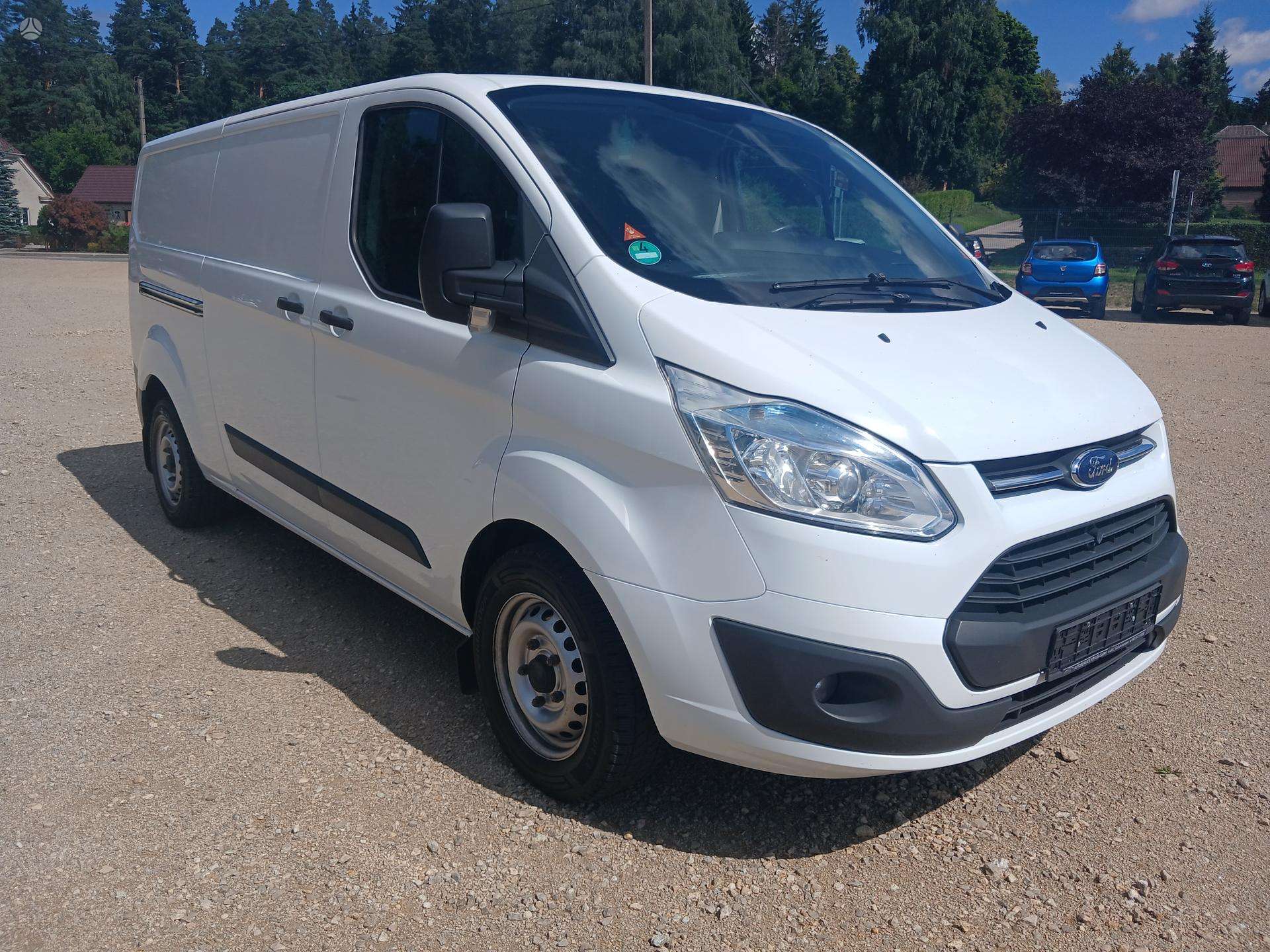 Ford Transit Custom.