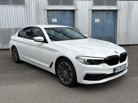 BMW 530.
