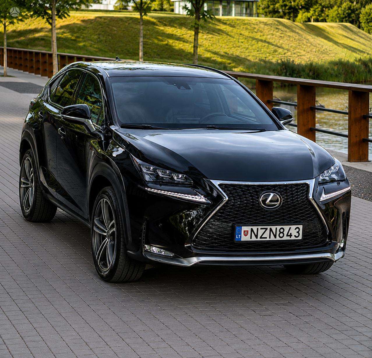 Lexus NX 300h