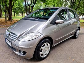 Mercedes-Benz A180.