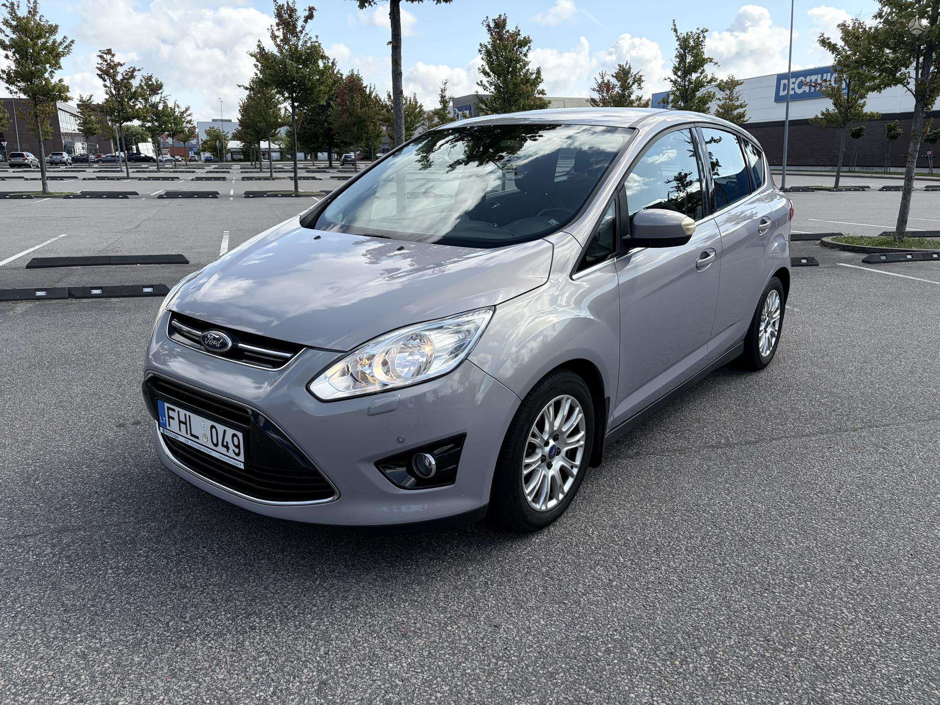 Ford C-MAX.