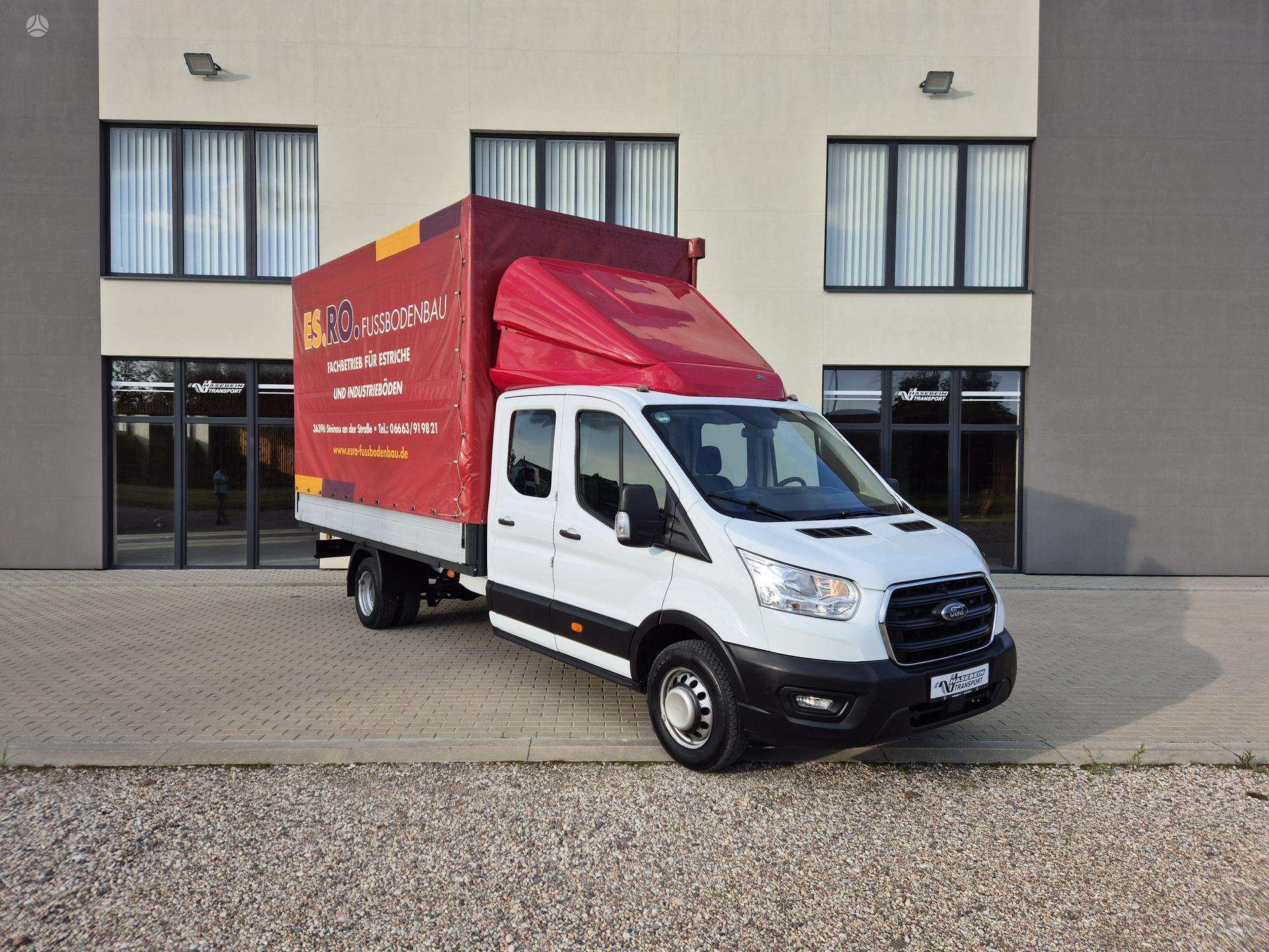 Ford Transit.
