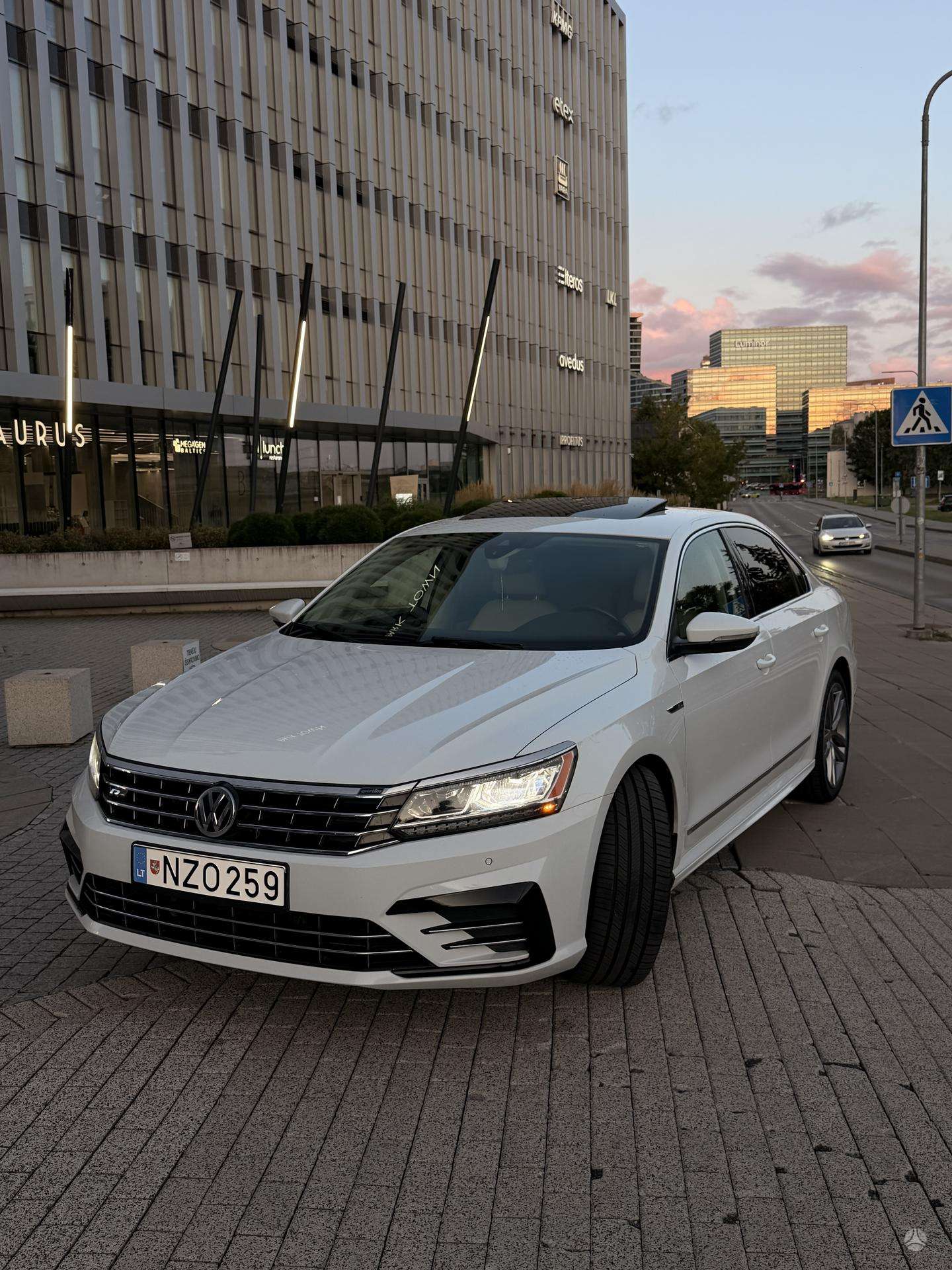 Volkswagen Passat.