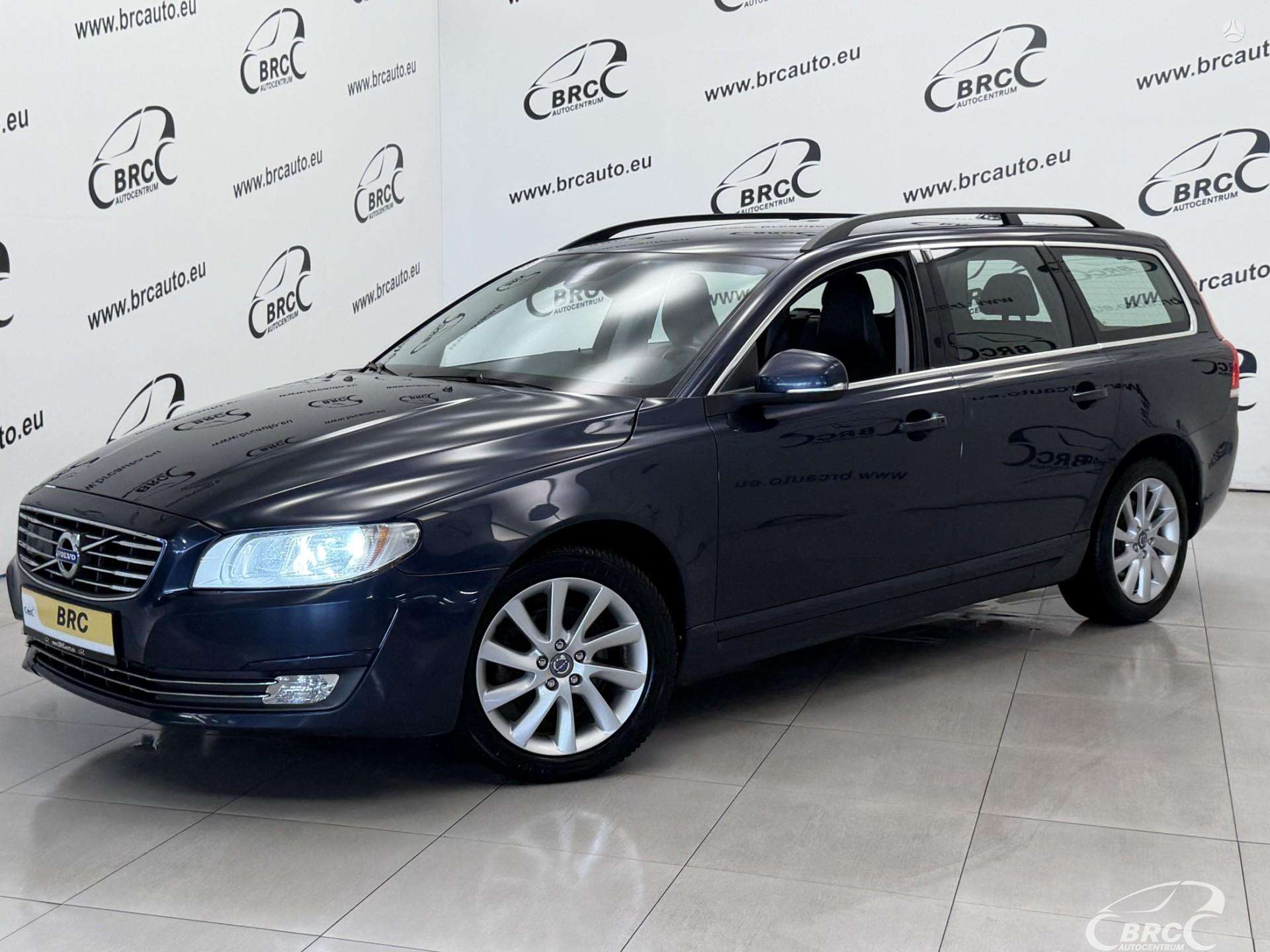 Volvo V70.