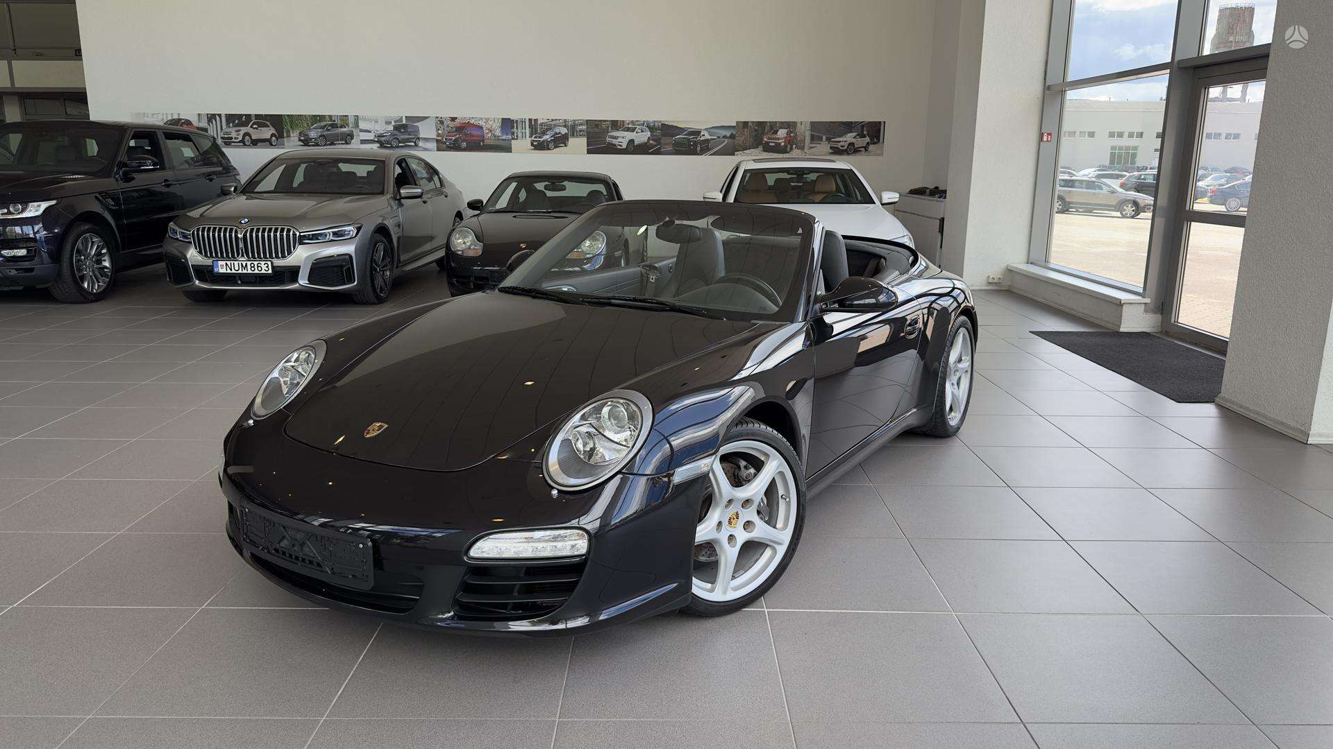 Porsche 911