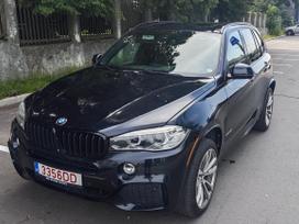 BMW X5.