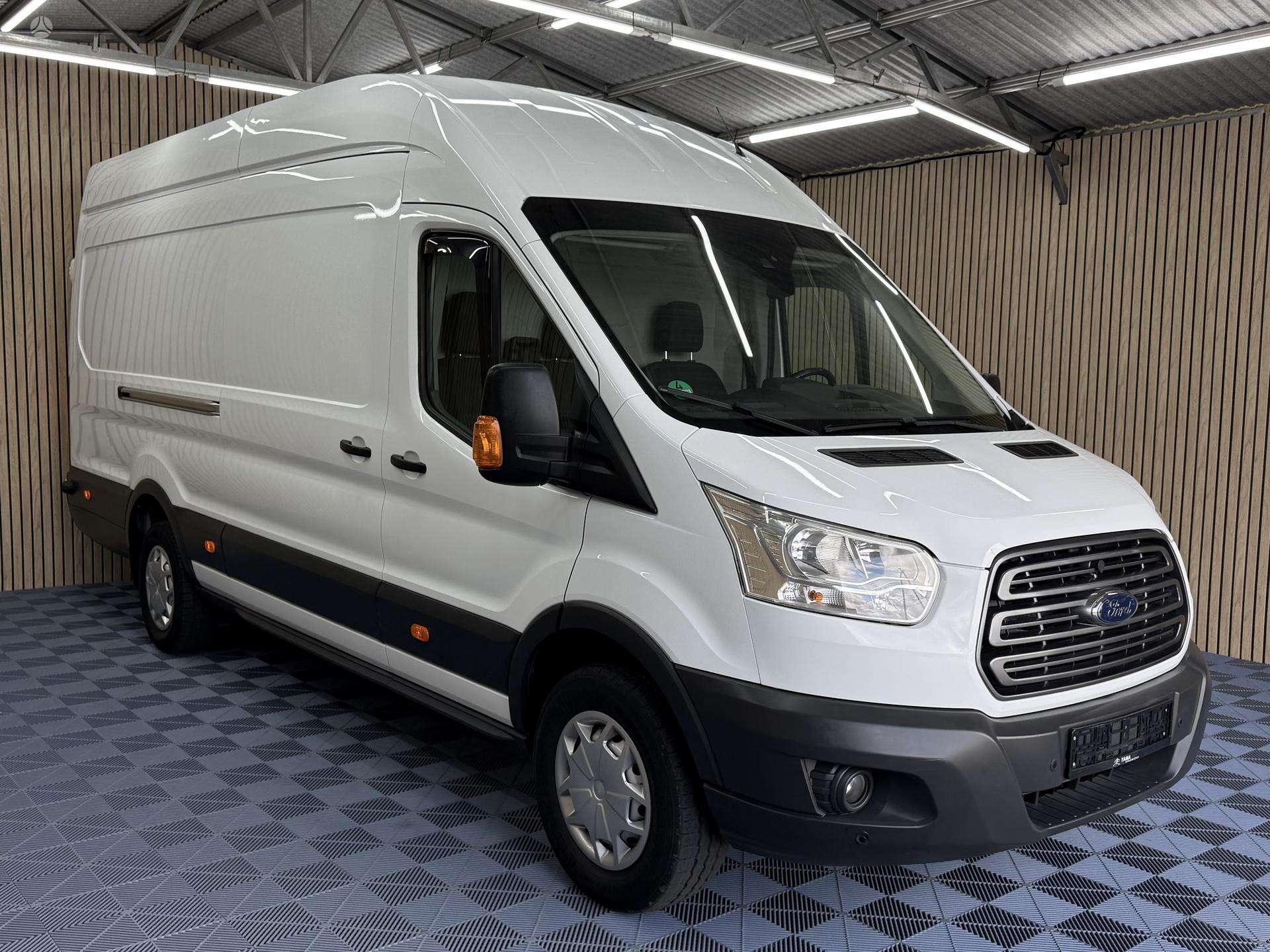 Ford Transit.