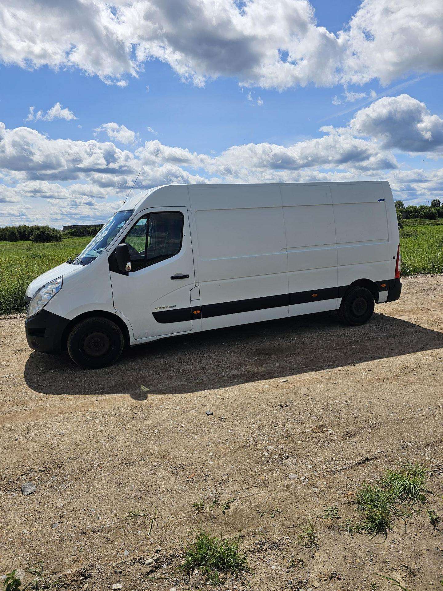Renault Master.