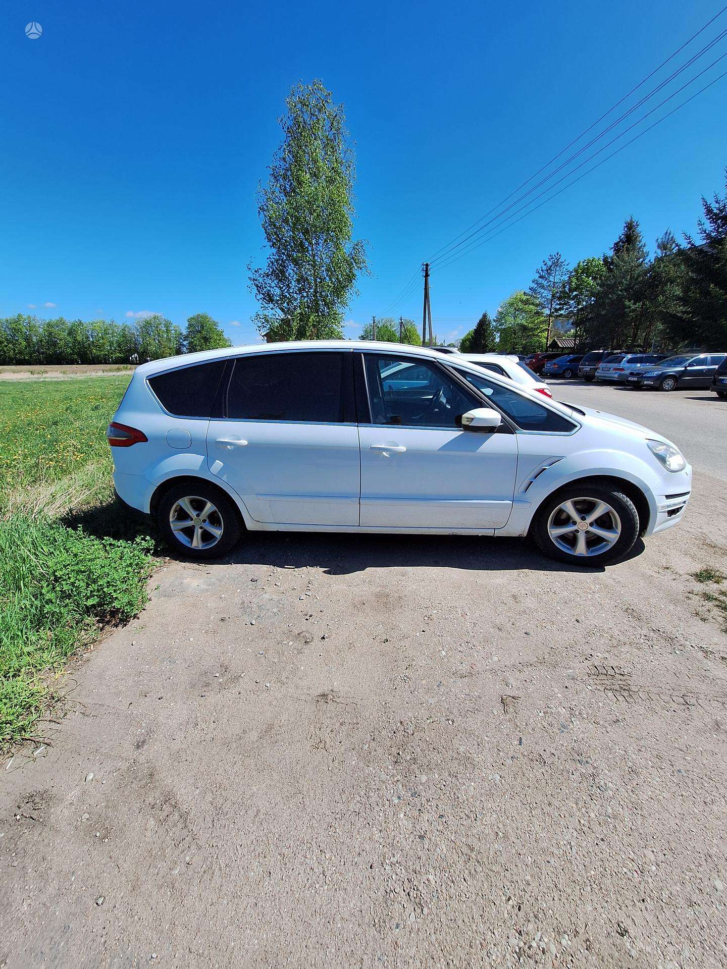 Ford S-MAX.