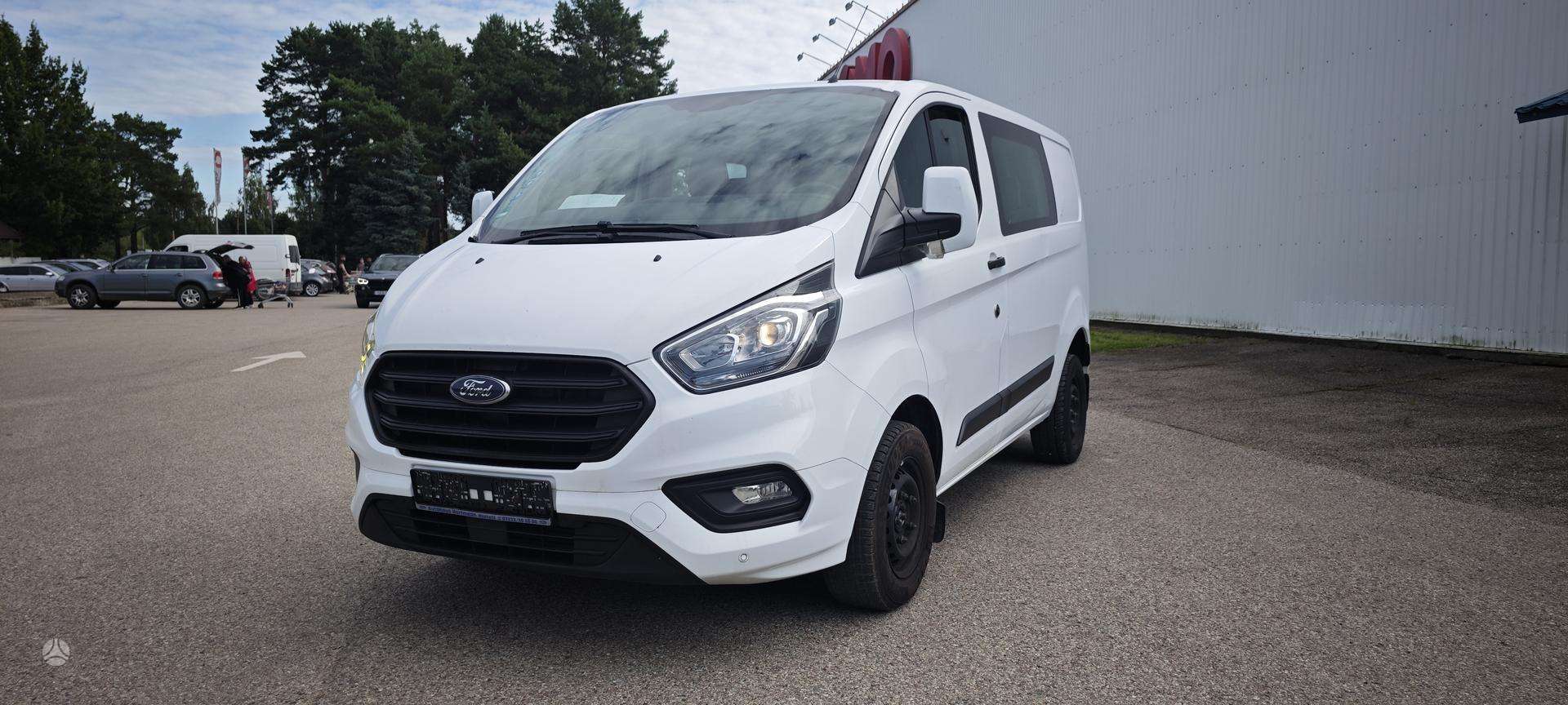 Ford Transit Custom.