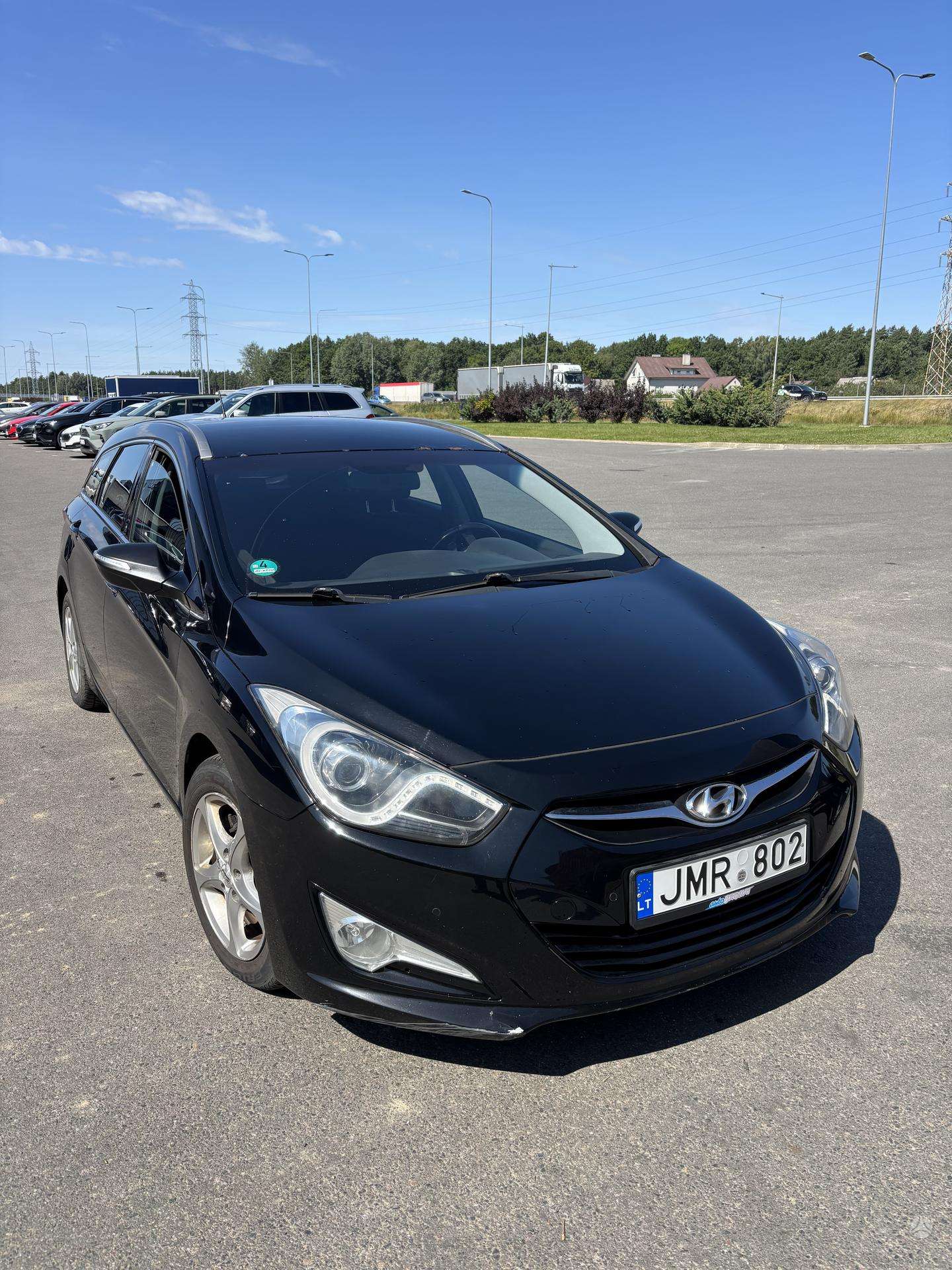 Hyundai i40.
