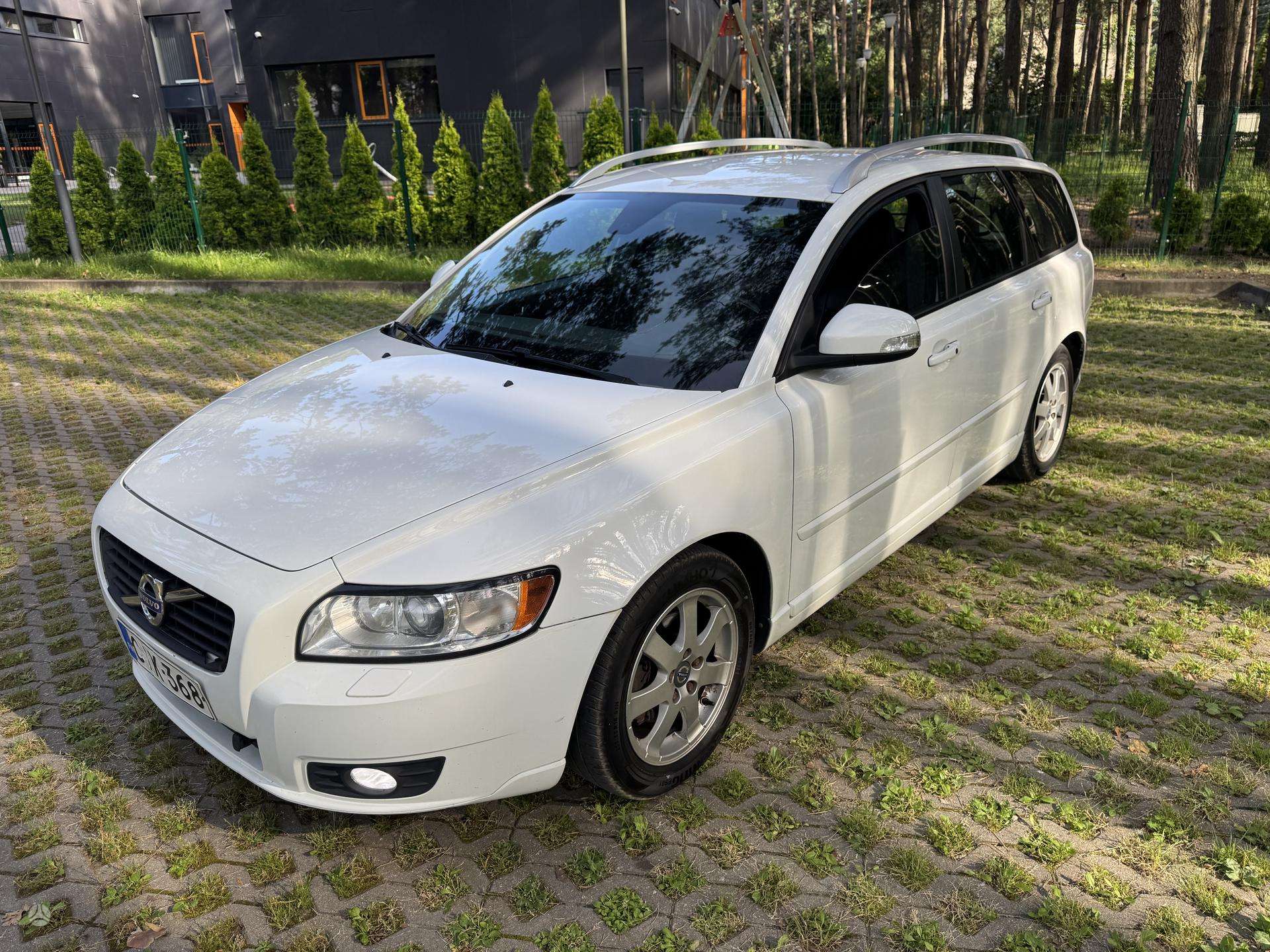 Volvo V50