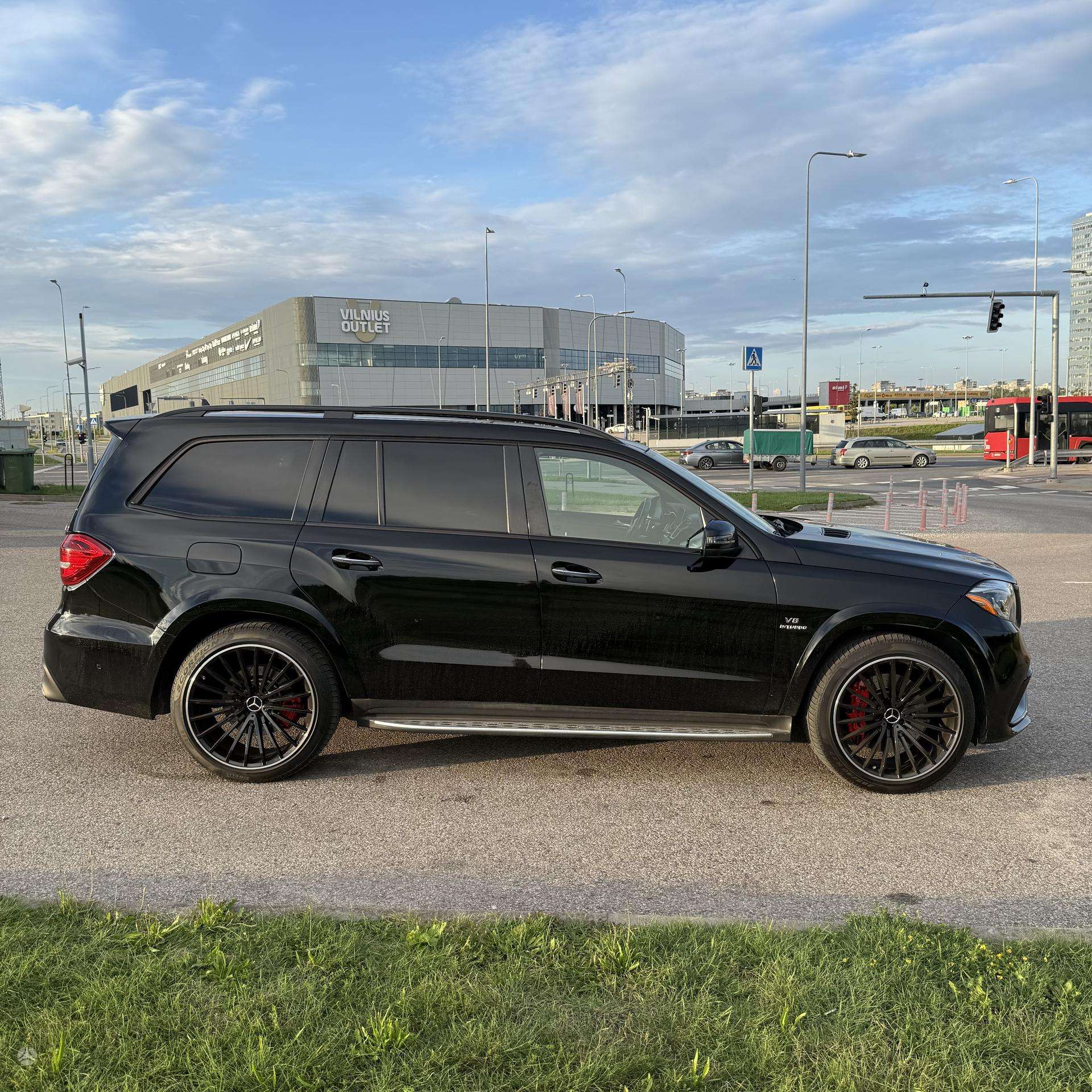 Mercedes-Benz GLS63 AMG