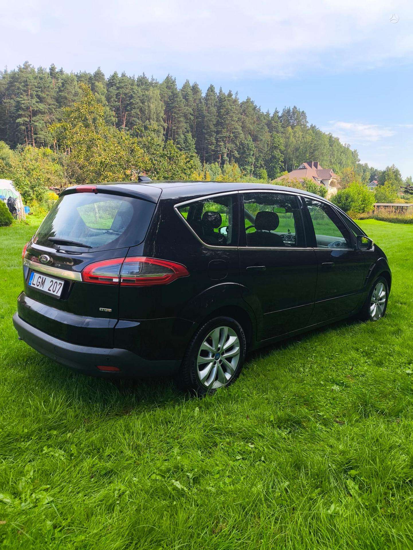 Ford S-MAX.