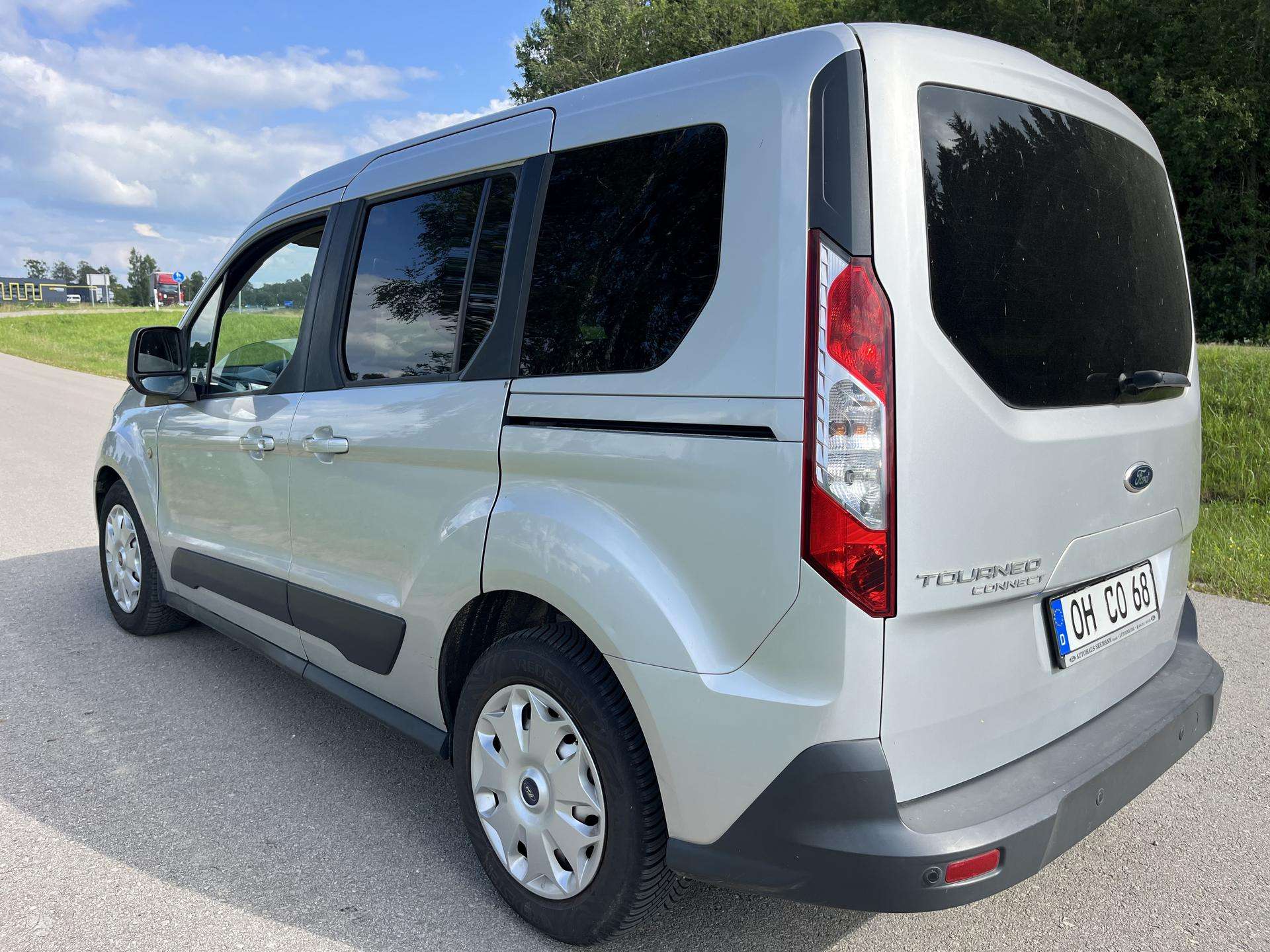 Ford Tourneo Connect.