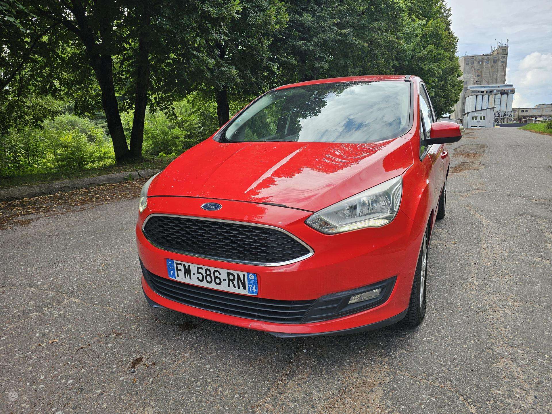 Ford C-MAX.